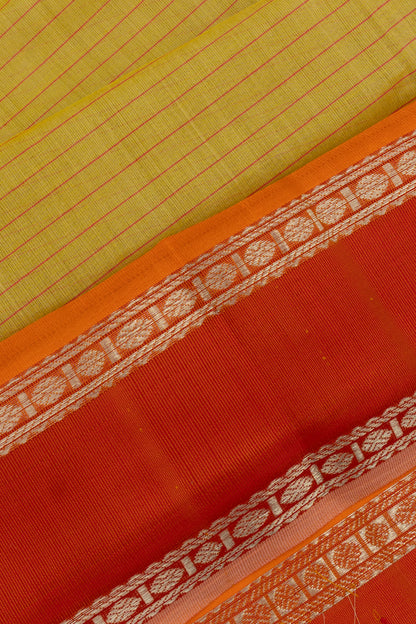 Gadwal Cotton And Silk Horizontal Lines Mehendi Green Saree