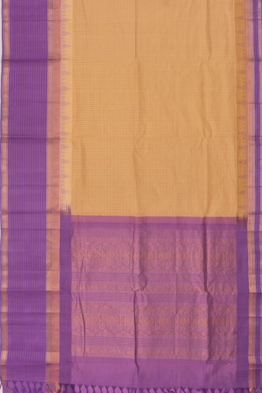 Gadwal Cotton Silk Checks Cream Saree