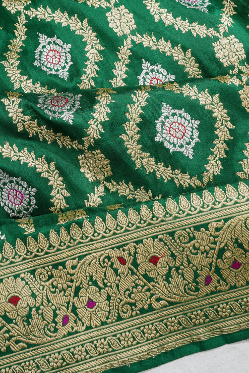 Banarasi Silk Kadwa Jaal And Butta Dark Green Saree
