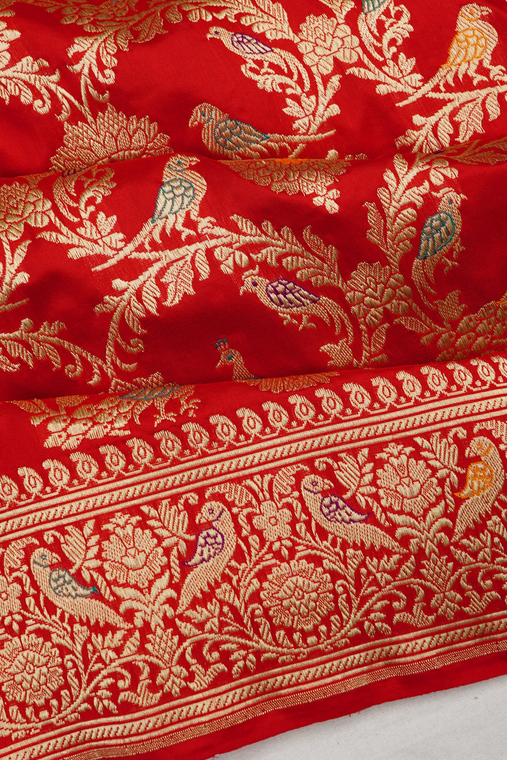 Banarasi Silk Kadwa Jaal Red Saree 1214506276