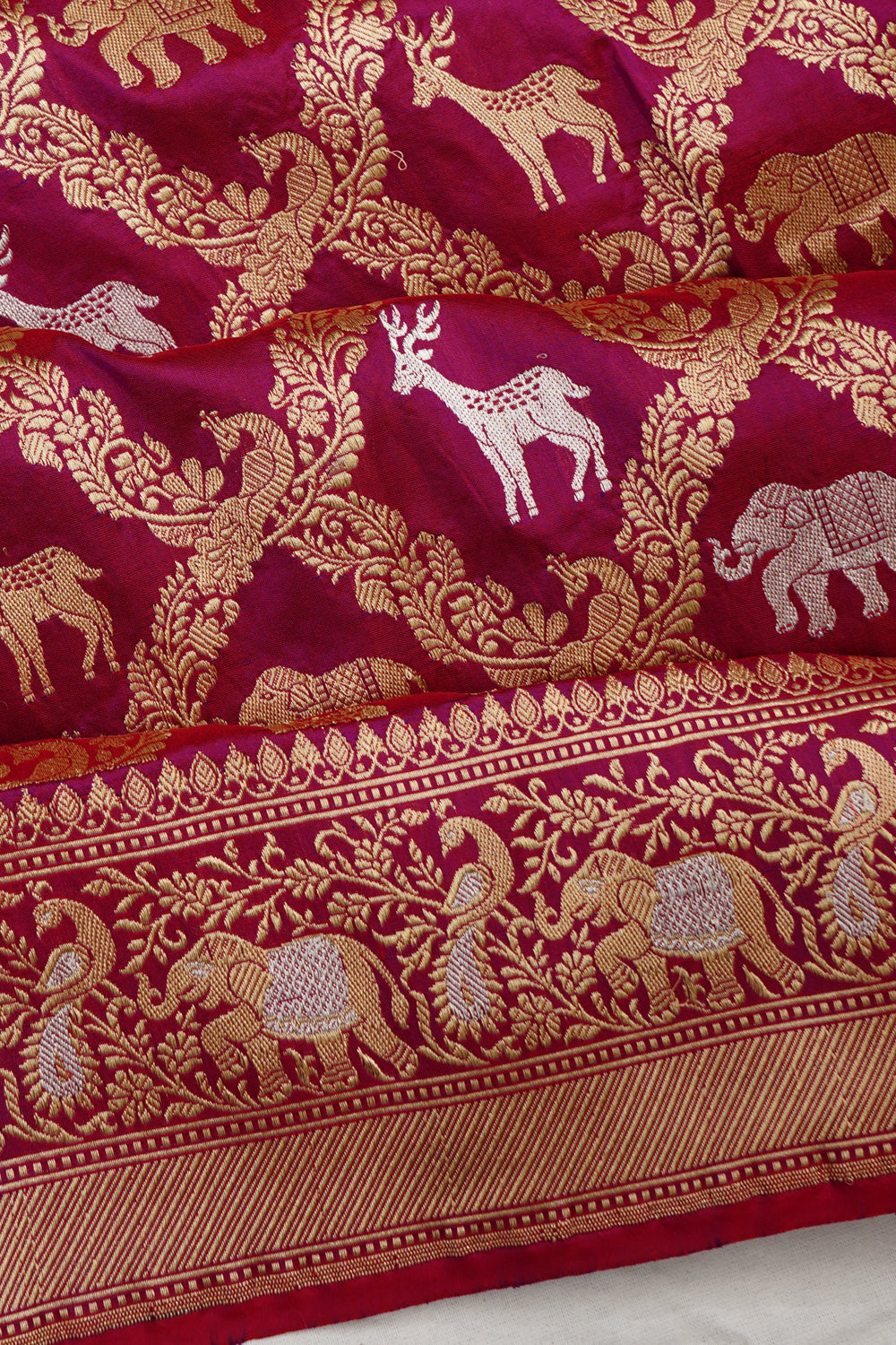 Banarasi Silk Criss Cross Checks And Butta Purple Saree 1214506278