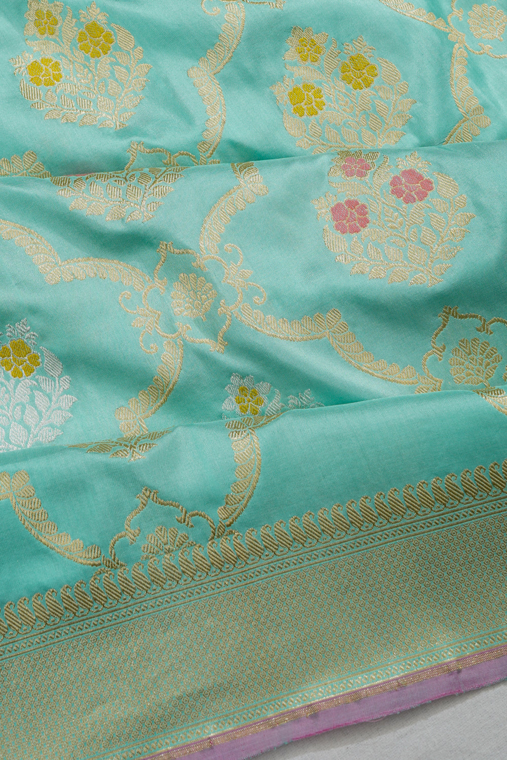 Banarasi Silk Kadwa Jaal And Butta Sea Green Saree