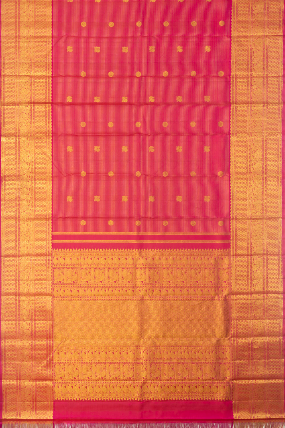 Kanchipuram Silk Oosi Lines And Butta Pink Saree