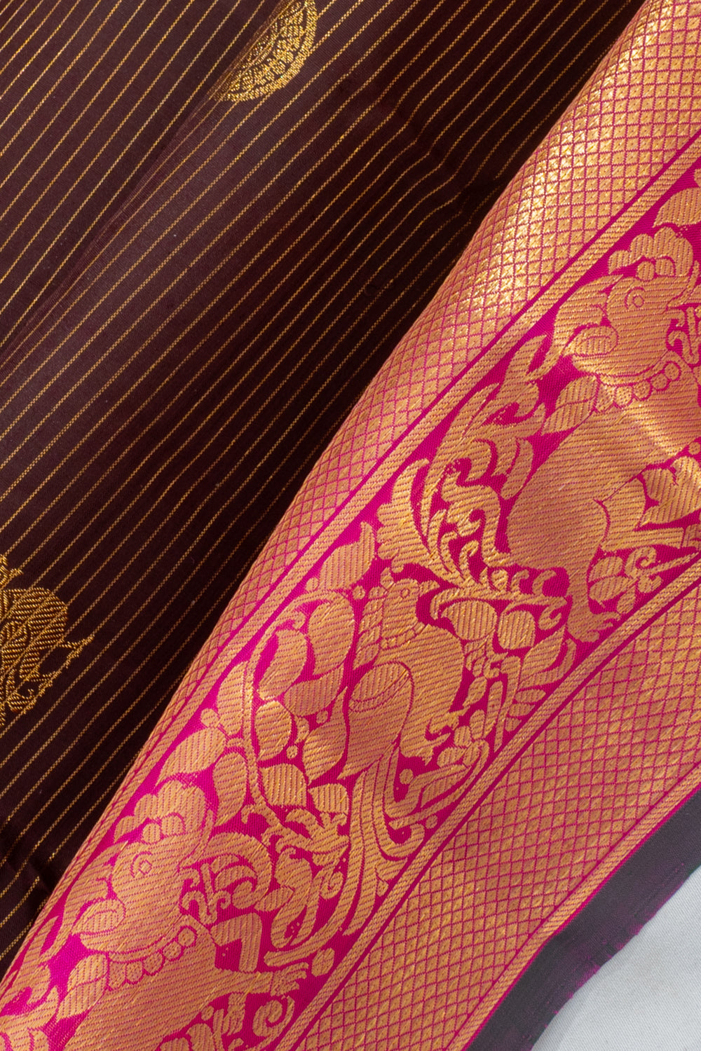 Kanchipuram Silk Oosi Lines And Butta Chocolate Brown Saree