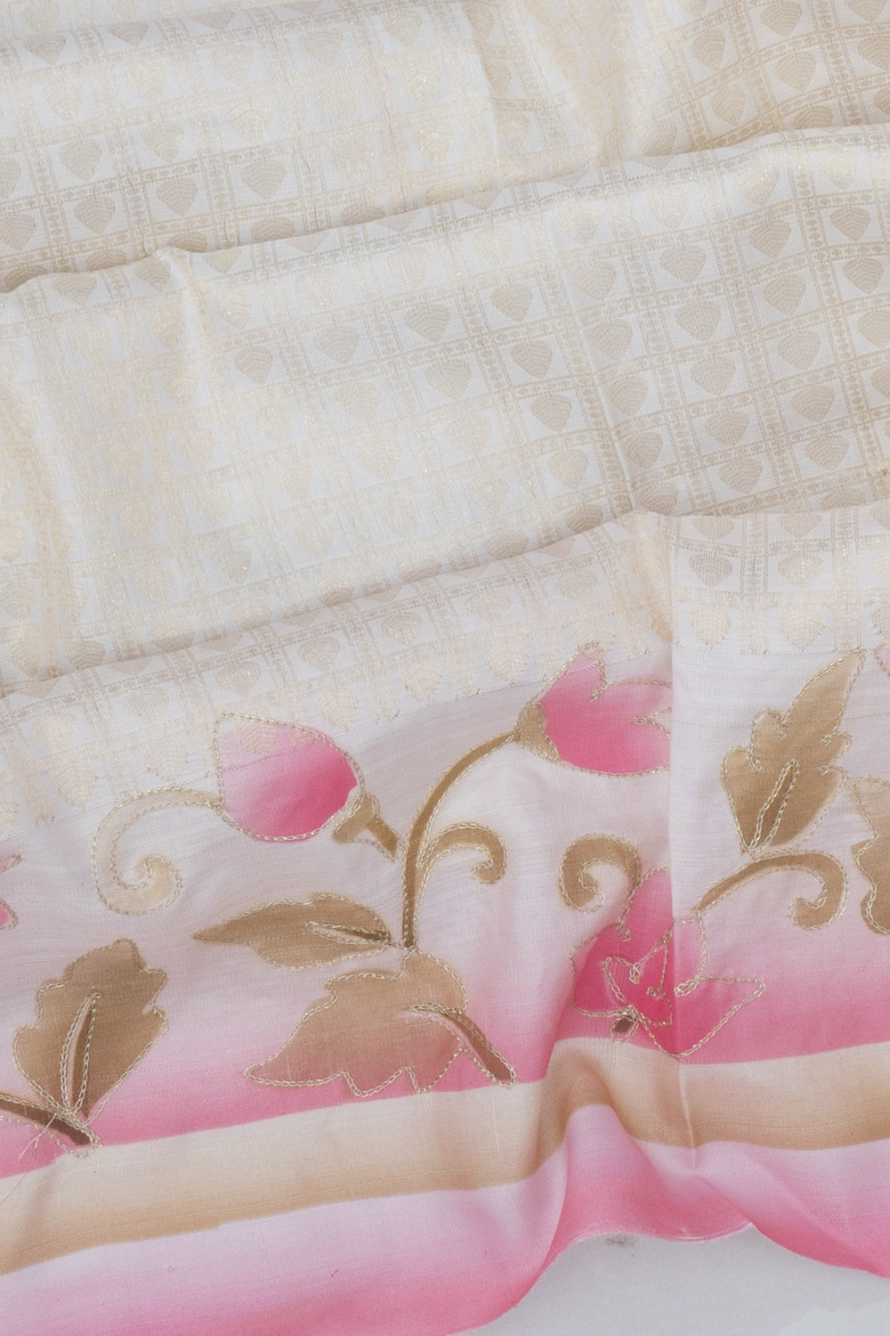 Kanchipuram Silk Checks And Butta White Saree With Pichwai Printed Border And Pallu
