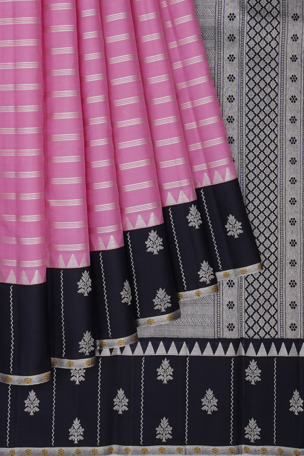 Classic Kanchipuram Silk Lines Pink Saree