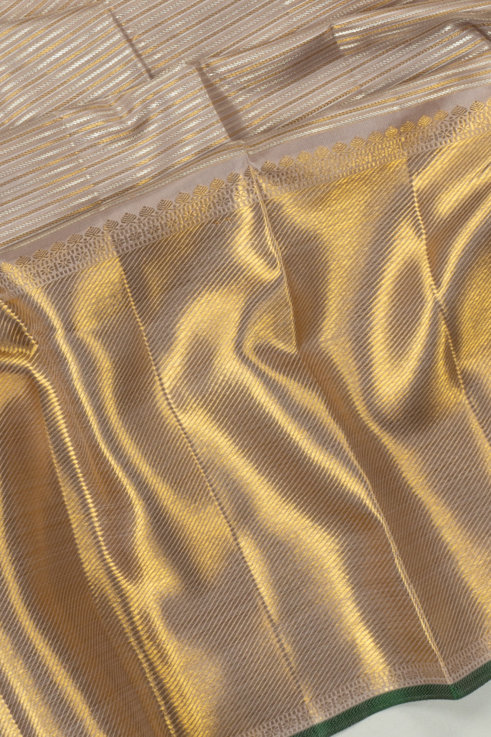 Kanchipuram Silk Horizontal Lines Lilac Saree