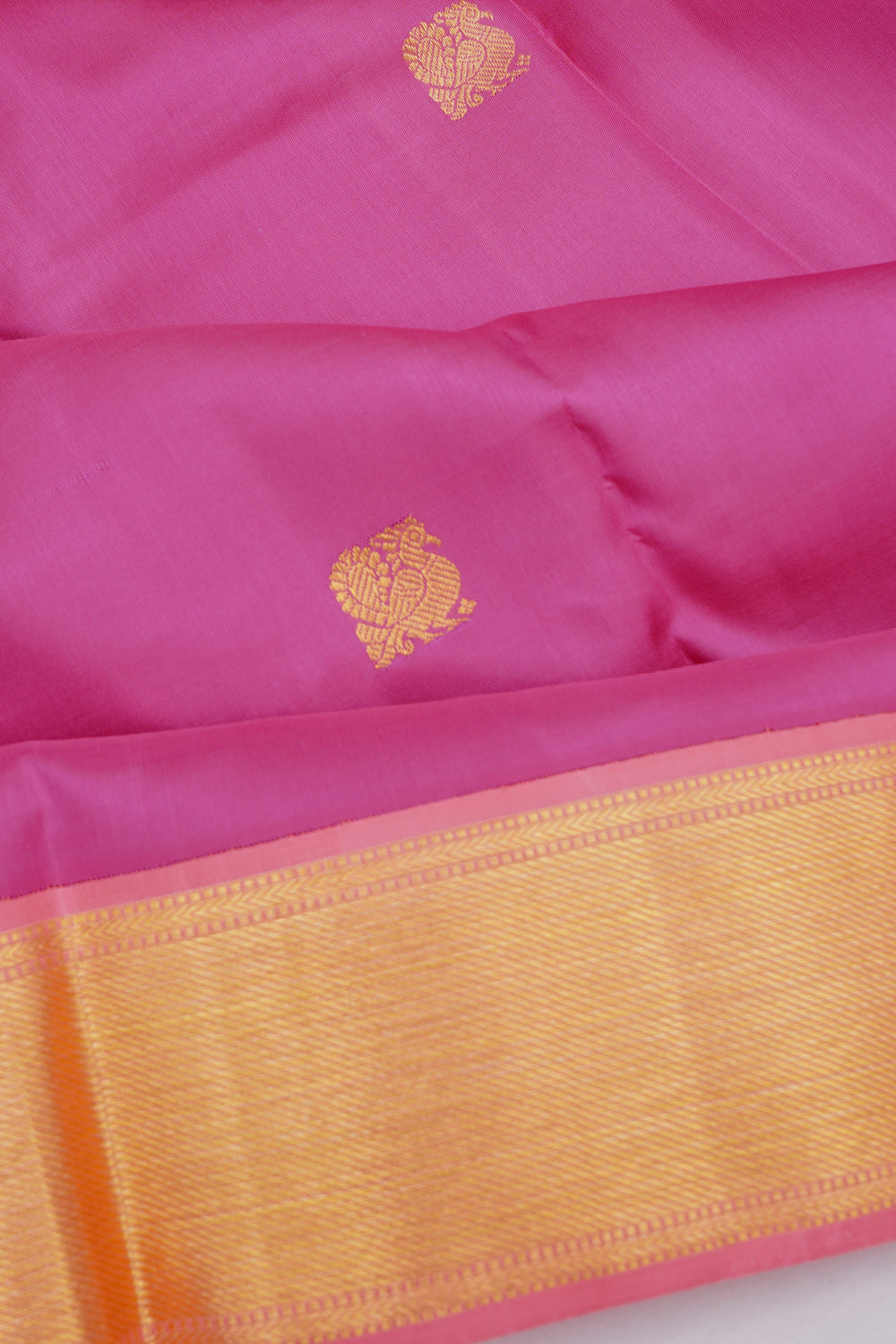 Kanchipuram Silk Butta Magenta Saree