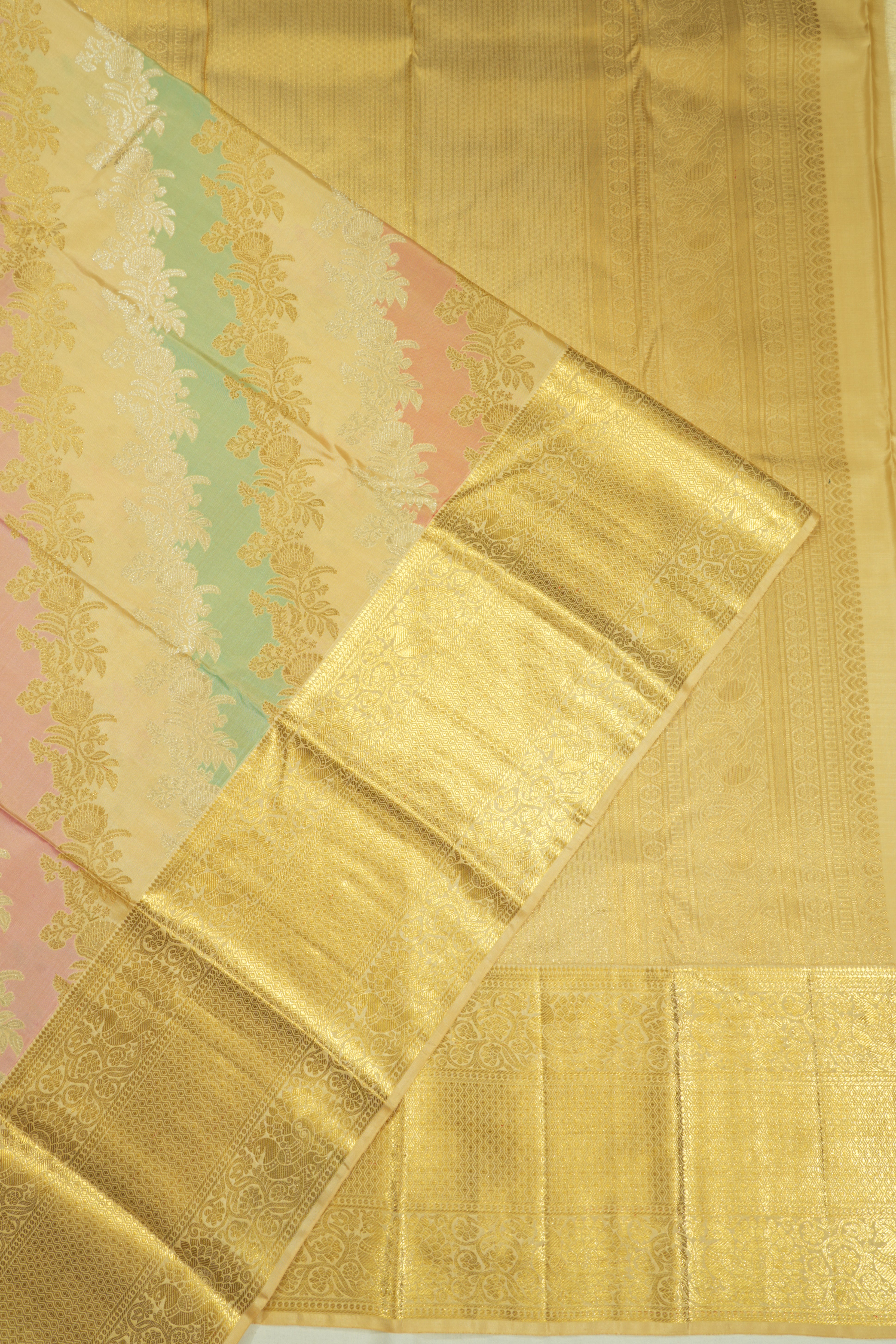Kanchipuram Silk Leheriya Jaal Rangkat Inspired Cream Saree