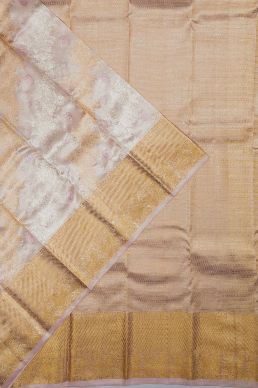Kanchipuram Silk Tissue Leheriya Jaal And Butta Lilac Saree 1214833817