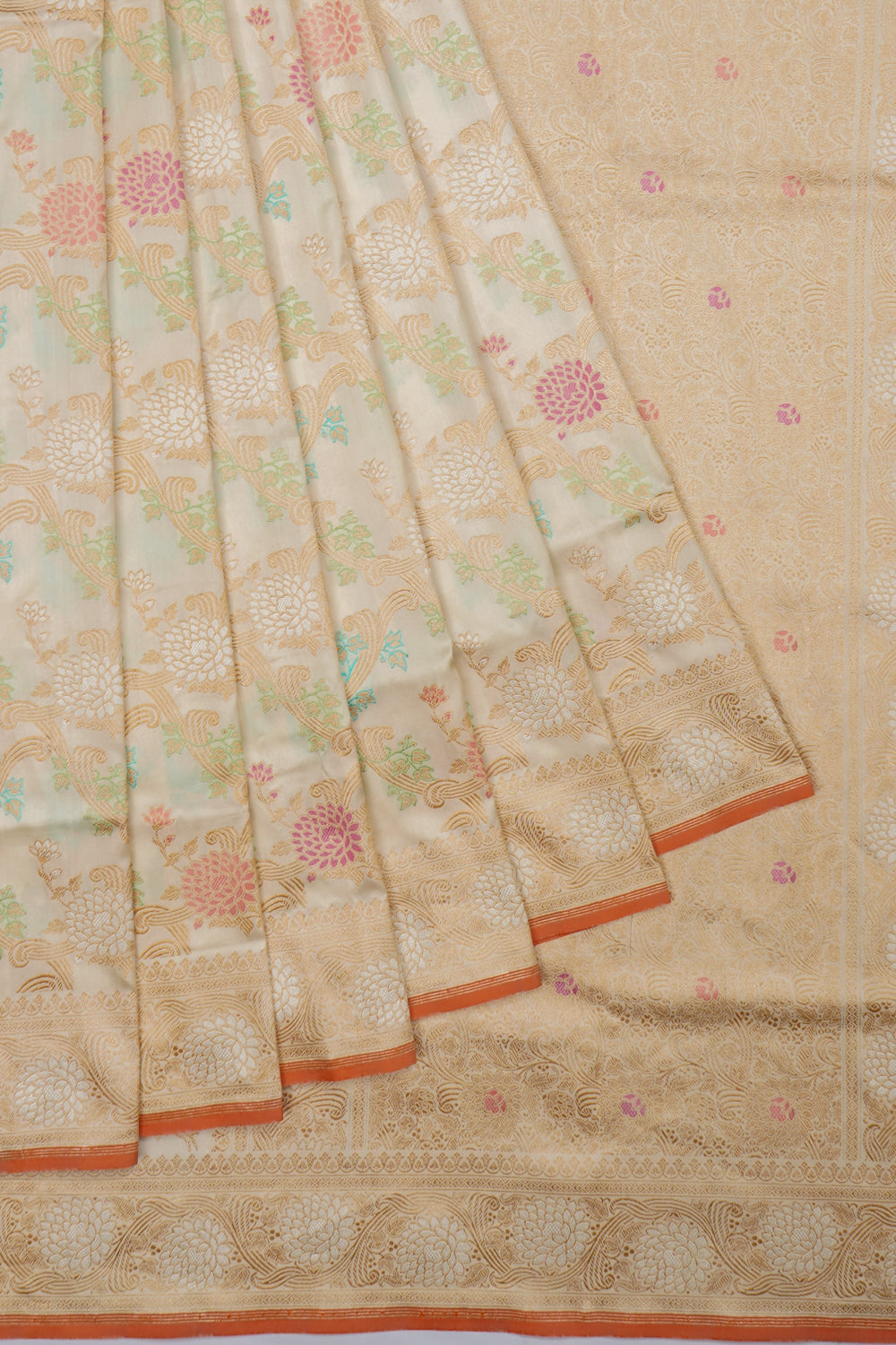 Banarasi Silk Kadwa Jaal Cream Saree 1214837481