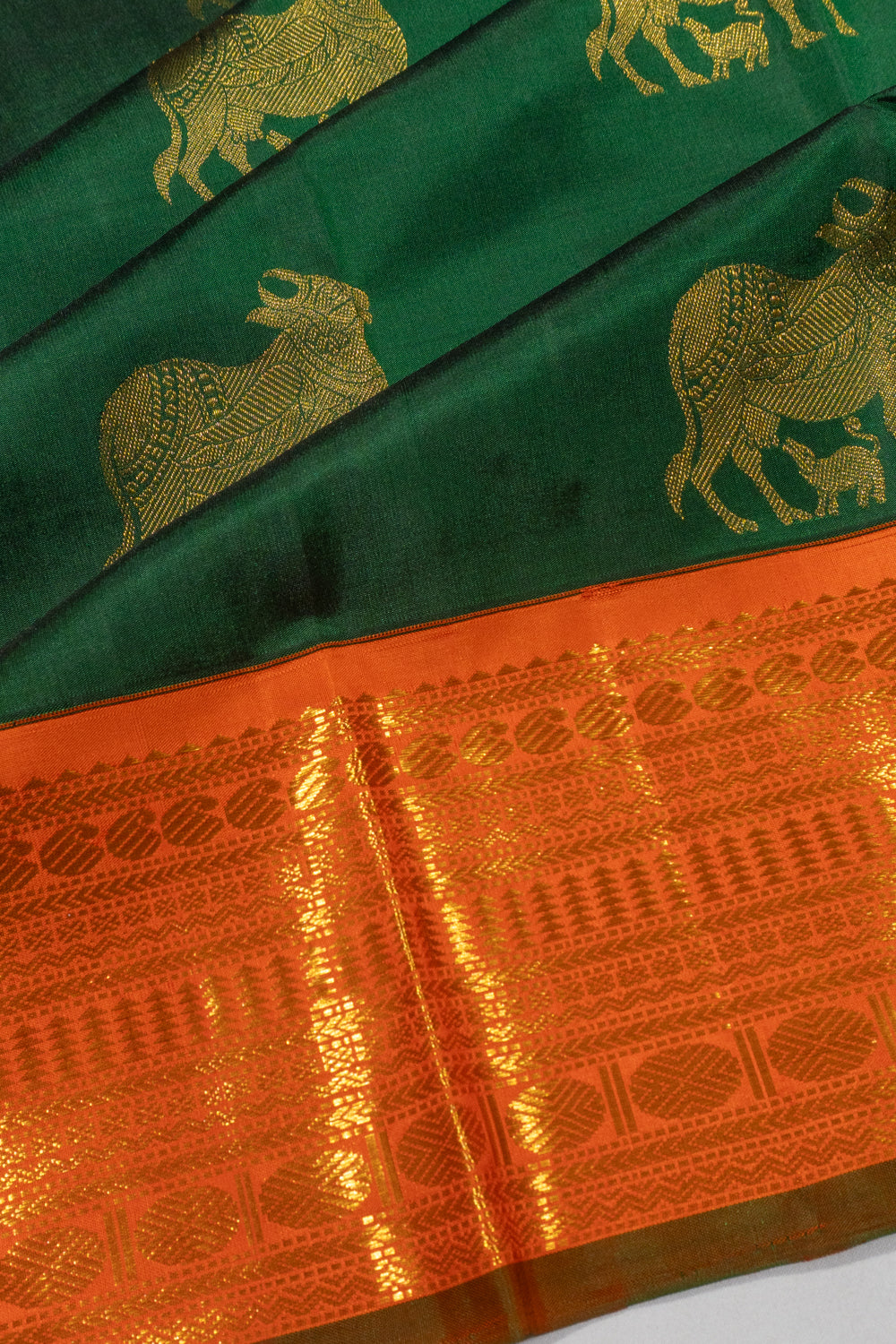 Kanchipuram Silk Butta Bottle Green Saree 1214838583