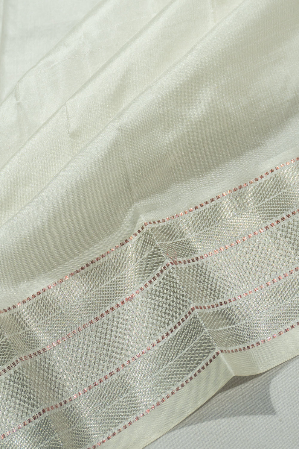 Banarasi Silk Plain White Dhoti With Kanduva