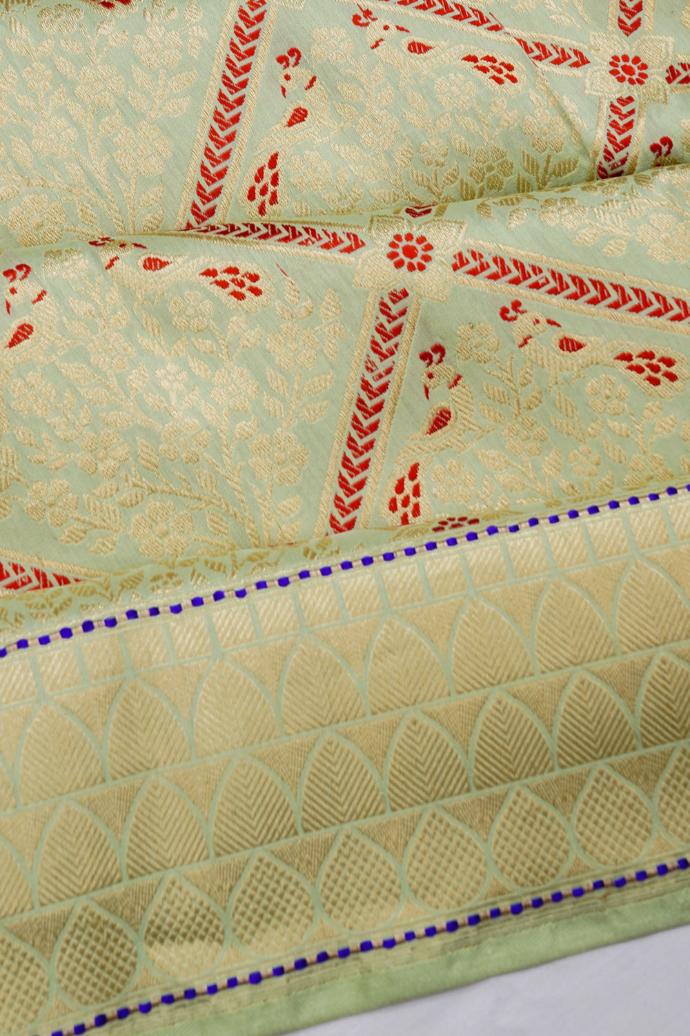 Banarasi Silk Criss Cross Checks And Butta Pista Green Saree
