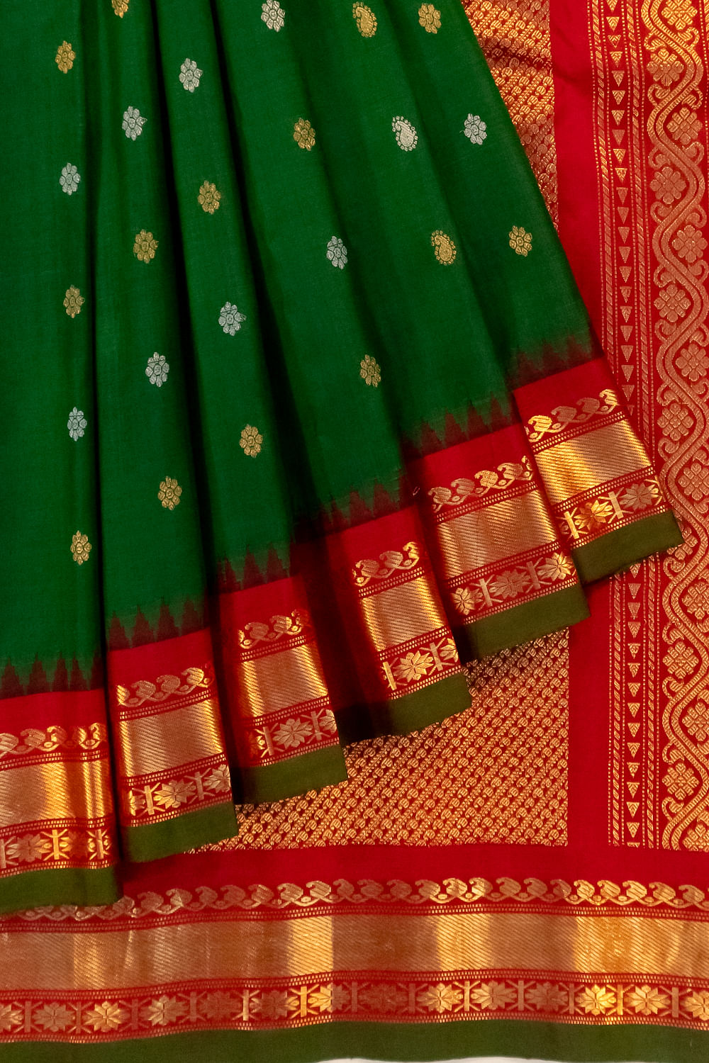 Gadwal Silk Butta Bottle Green Saree