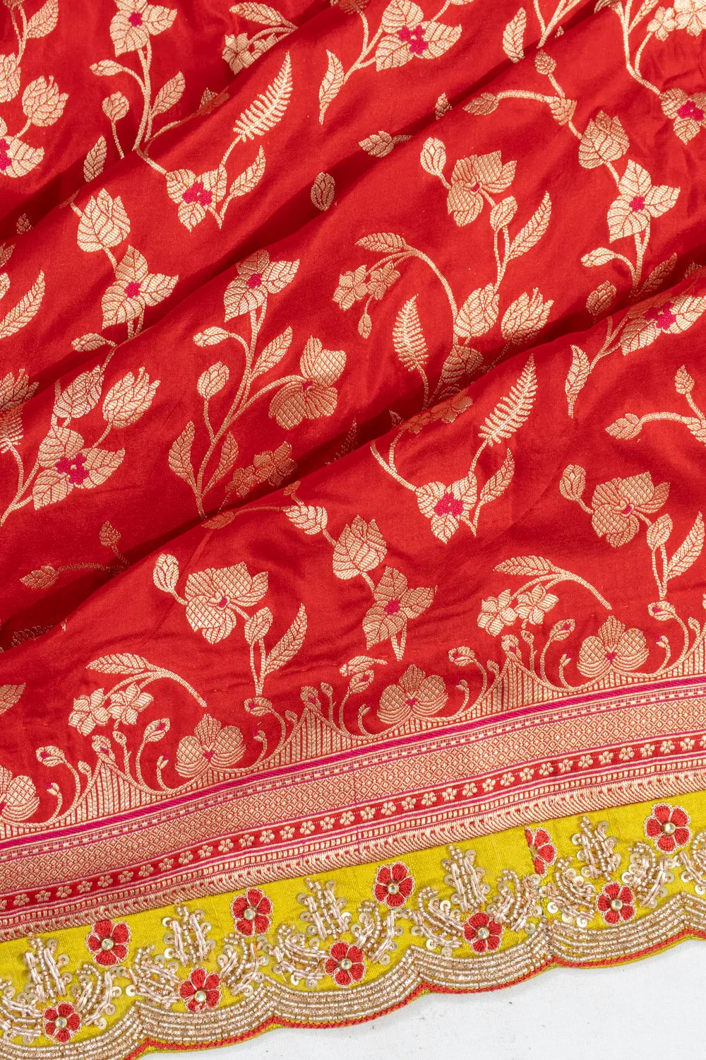 Banarasi Silk Jaal Red Saree With Scallop Border