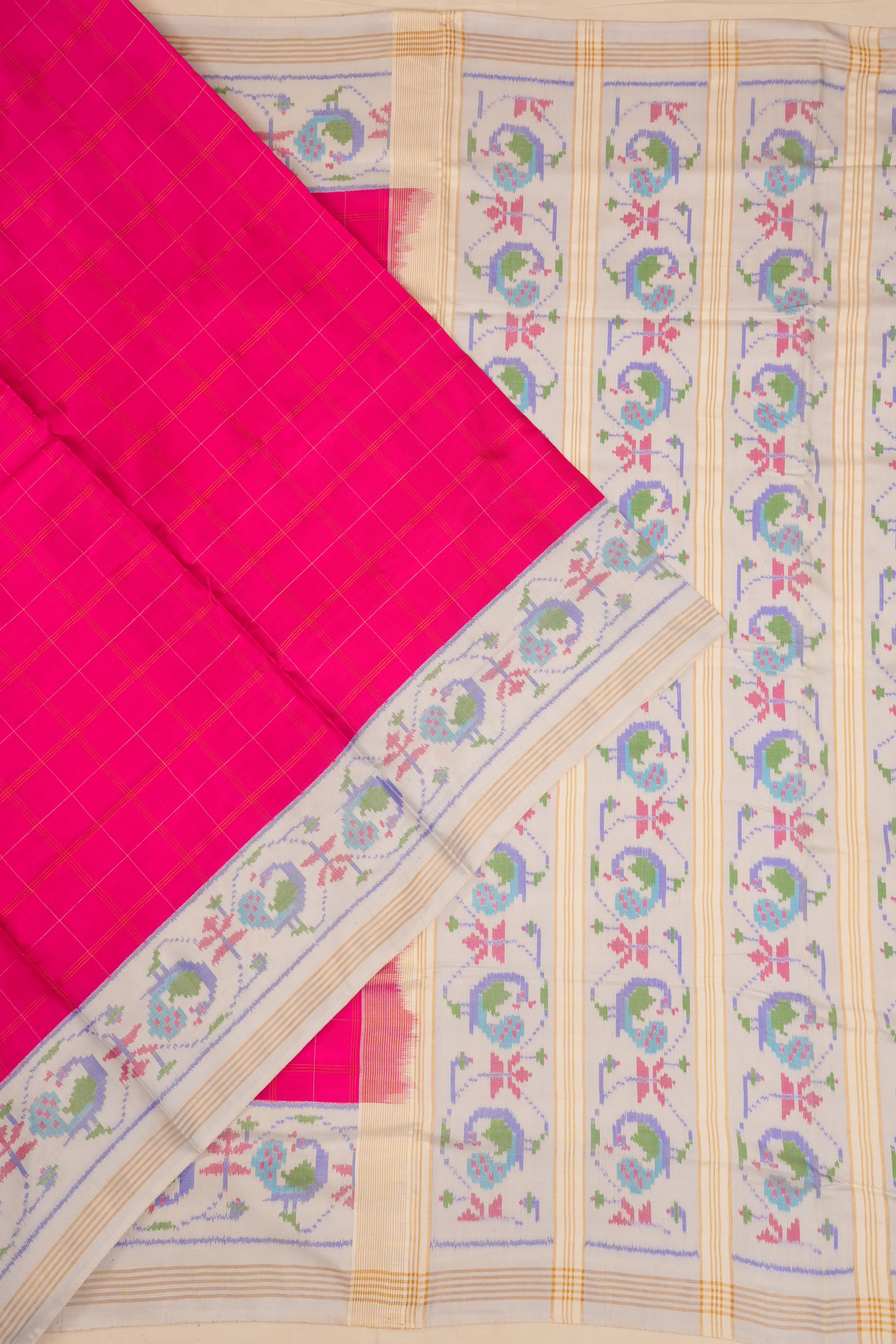 Pochampally Silk Ikat Plain Pink Saree