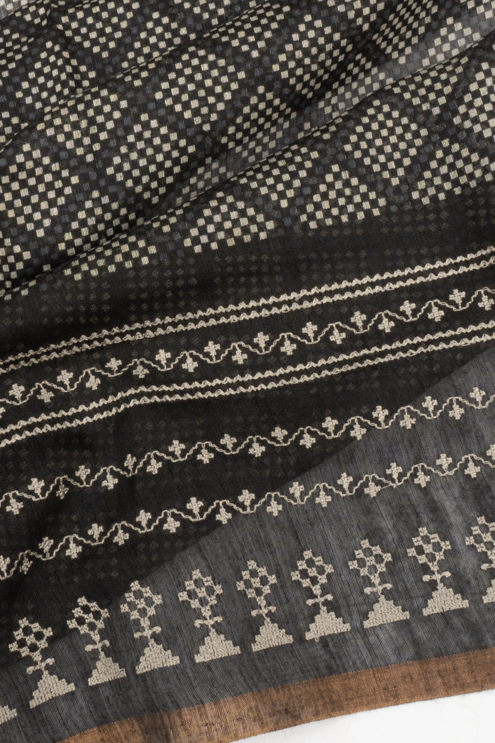 Chanderi Cotton Block Printed Black Saree 1214905558