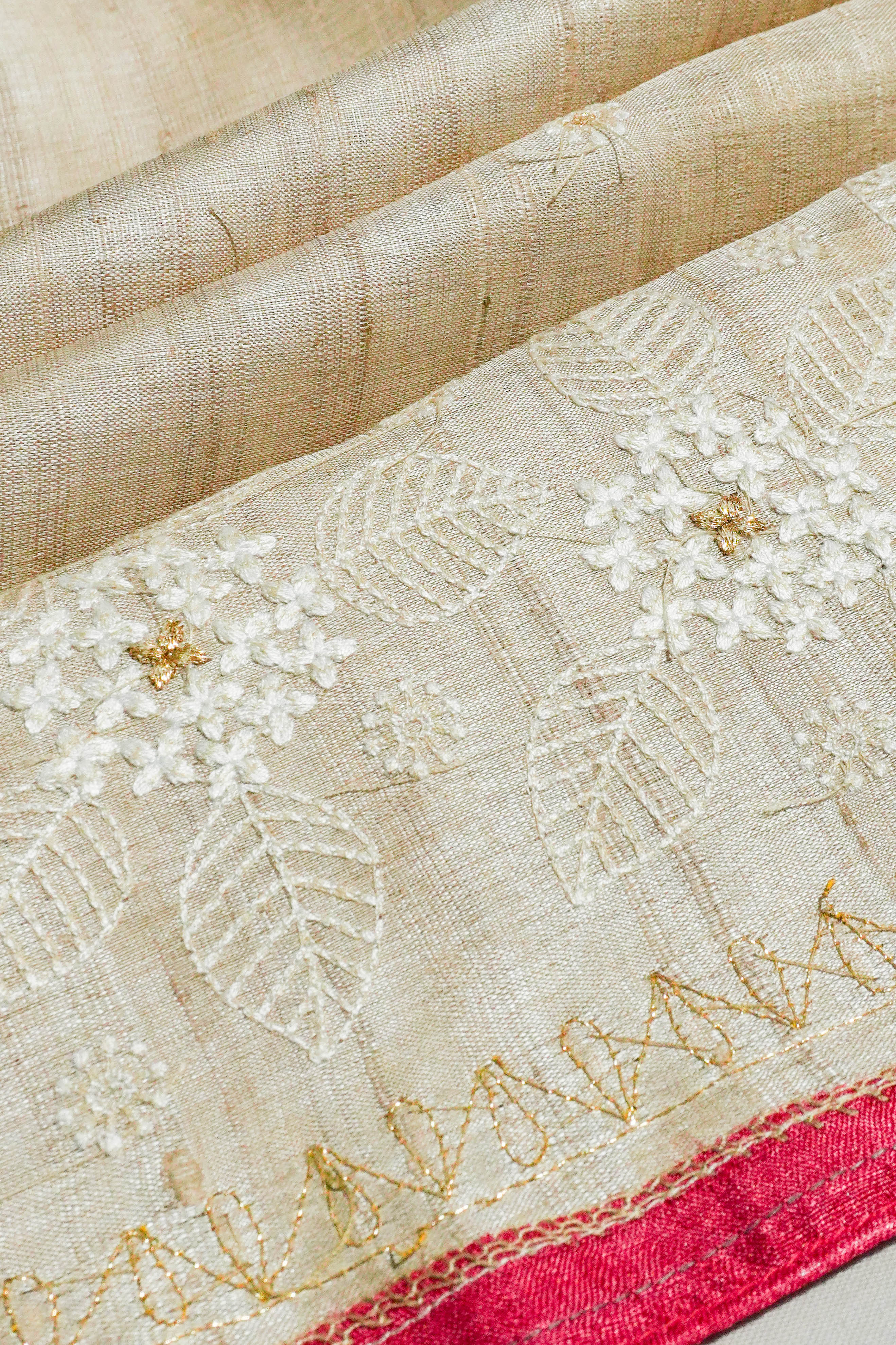Bhagalpuri Tussar Butta Beige Saree