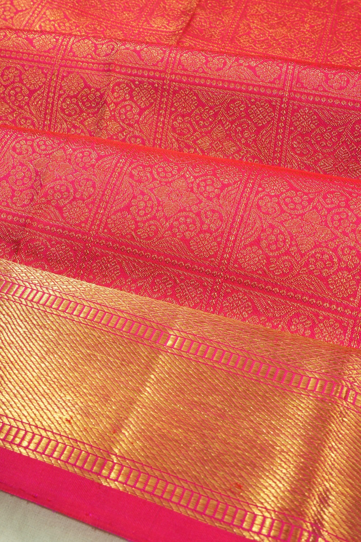 Kanchipuram Silk Checks And Butta Pink Saree