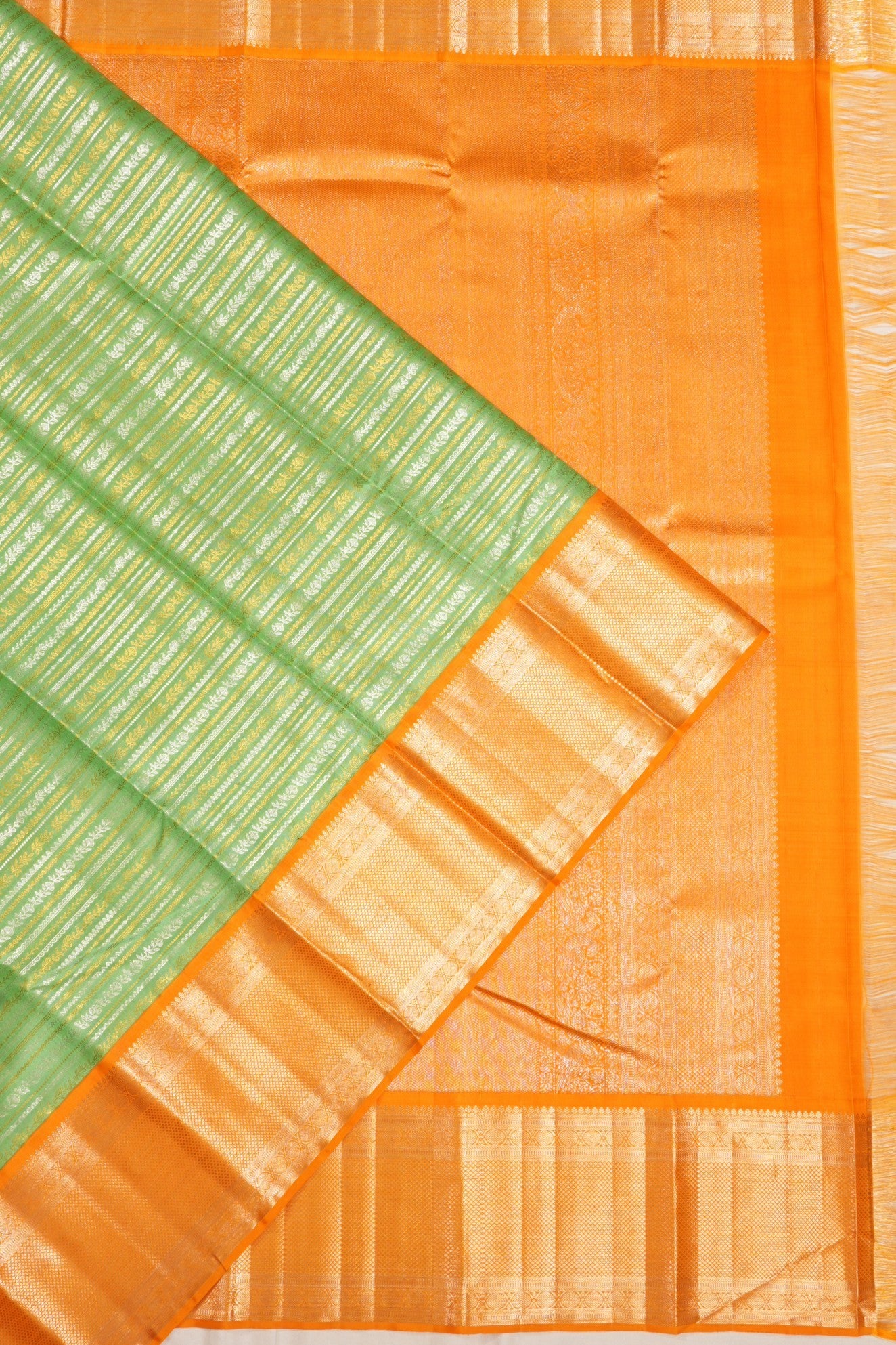 Kanchipuram Silk Horizontal Lines Green Saree