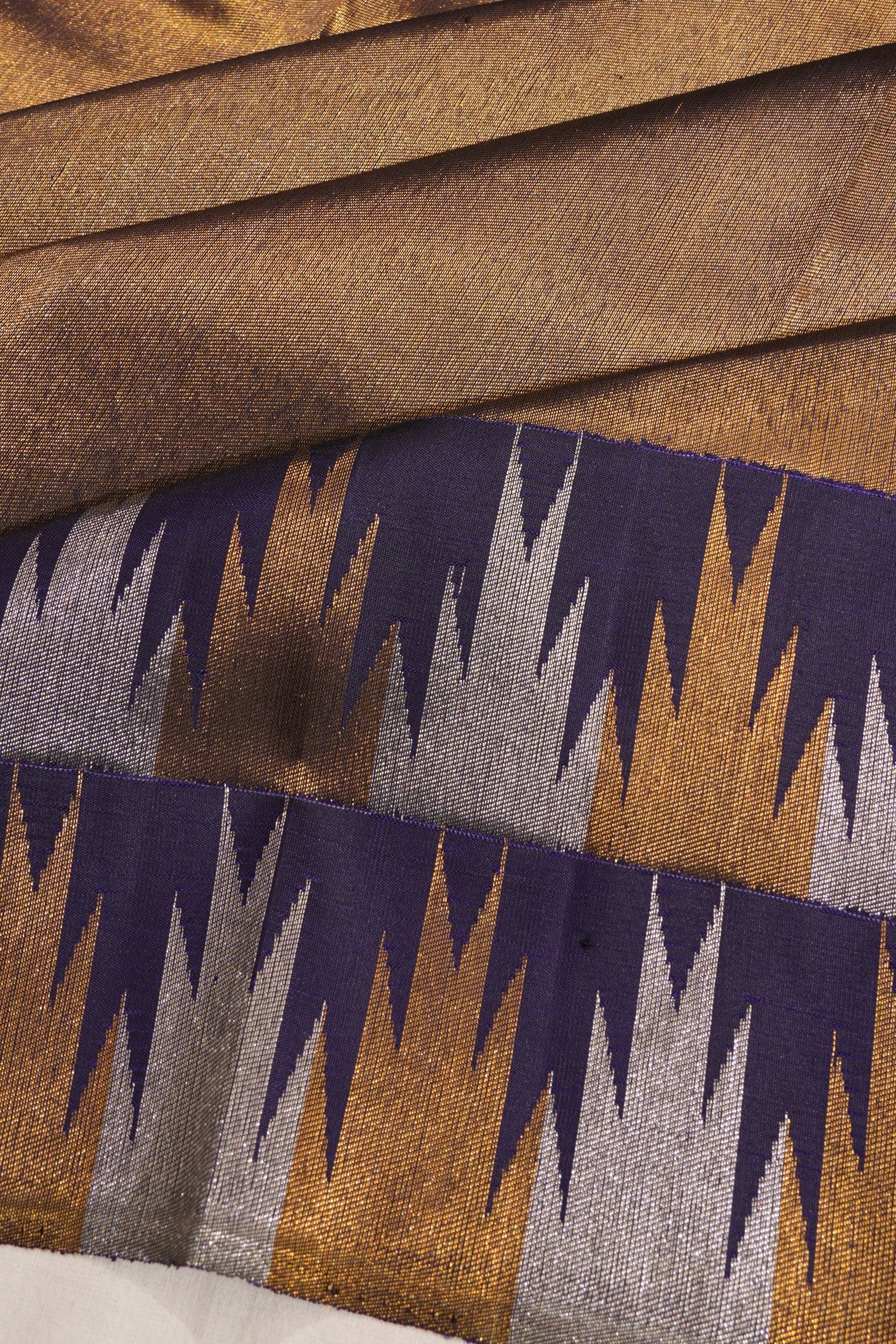 Kanchipuram Silk Tissue Plain Gold Saree