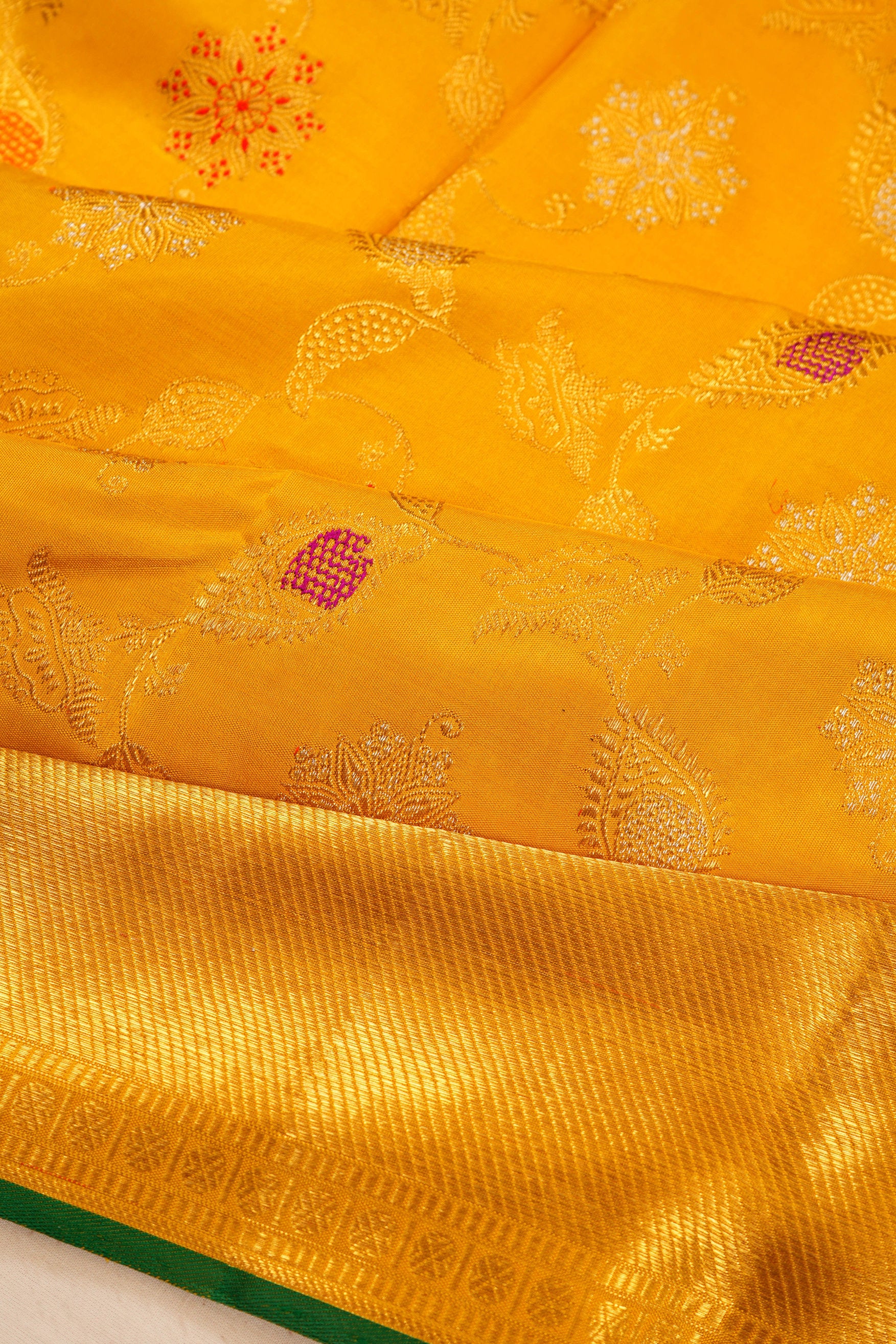 Kanchipuram Silk Jaal Yellow Saree