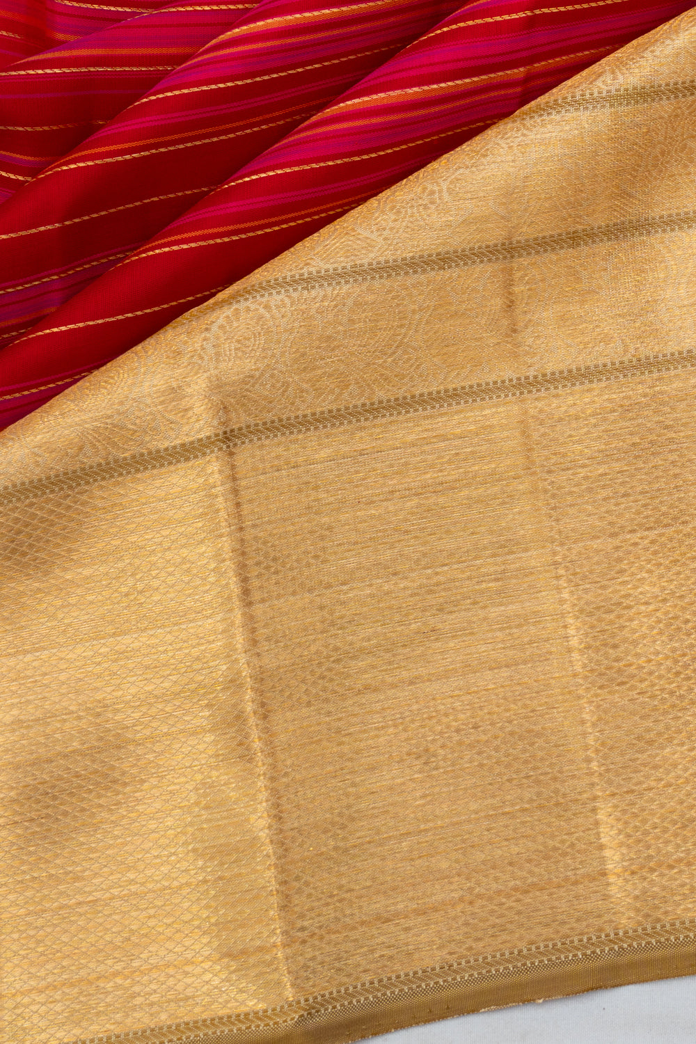 Kanchipuram Silk Horizontal Lines Red Saree 1214964832