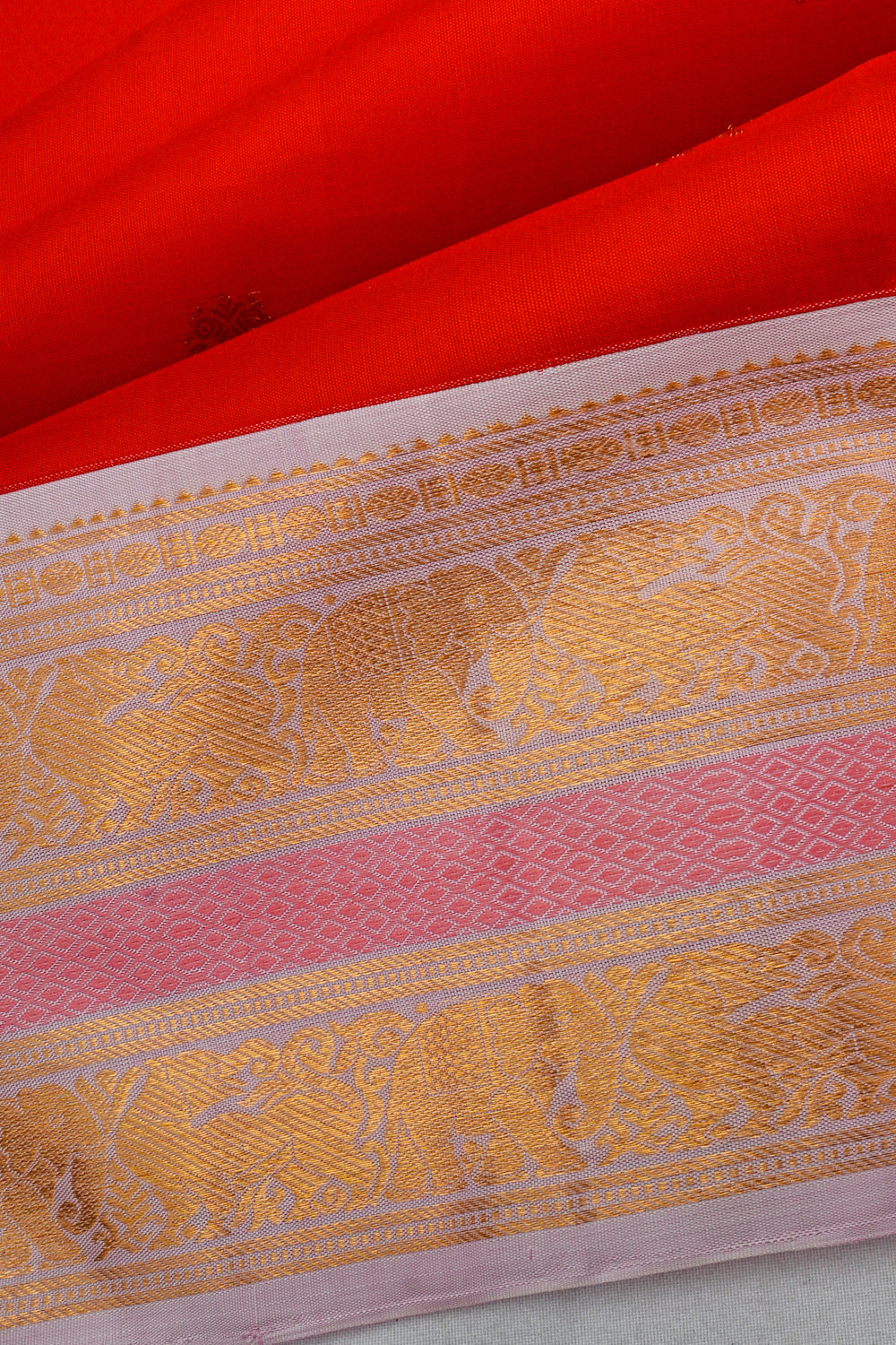 Kanchipuram Silk Butta Red Saree 1214967983