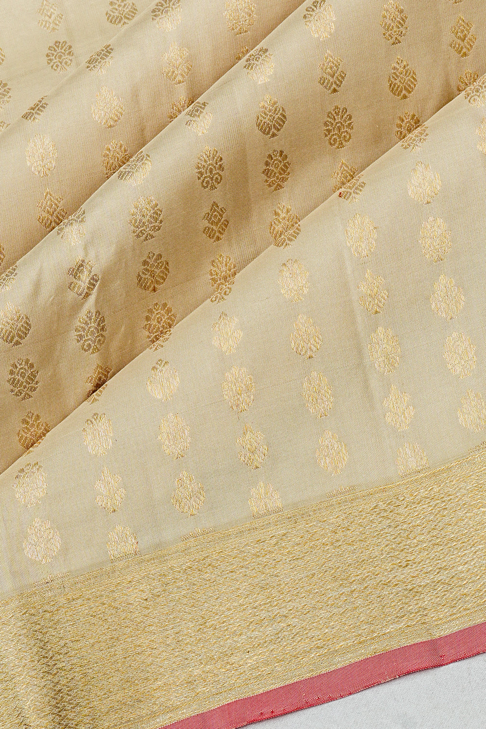 Kanchipuram Silk Butta Off White Saree 1214968017