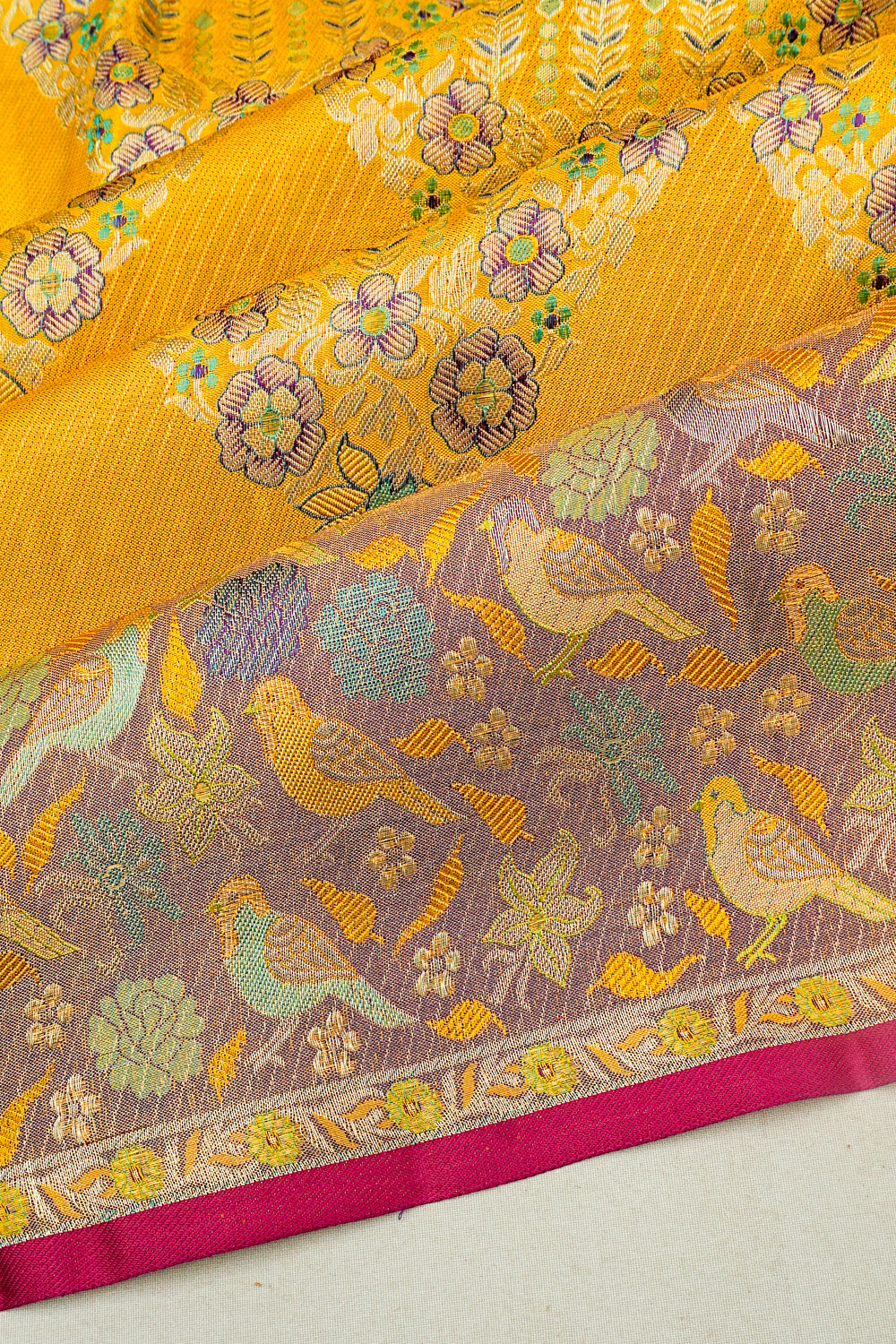 Kanchipuram Silk Tissue Jaal Gold Saree 1214980927
