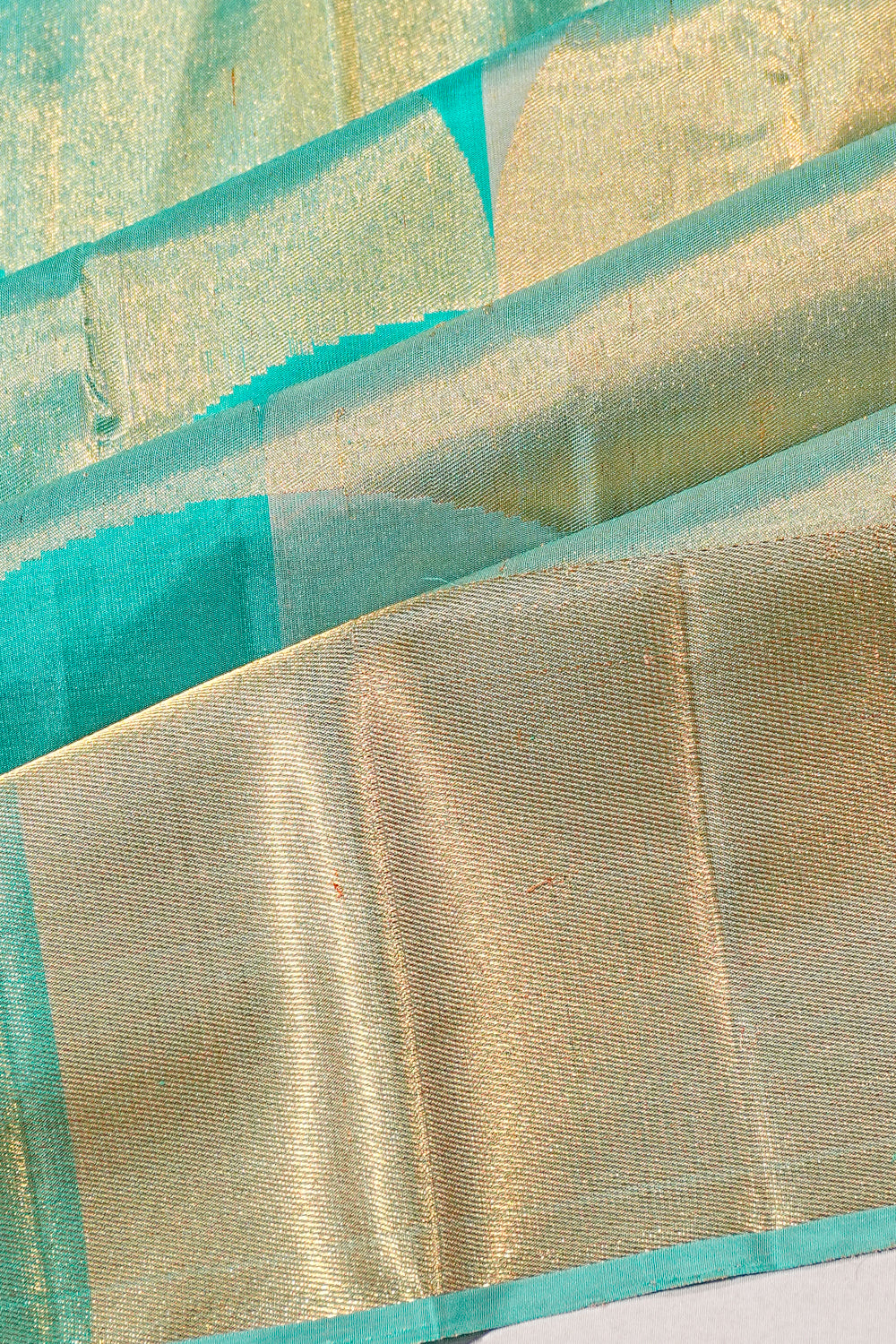 Kanchipuram Silk Geometrical Brocade Sea Green Saree 1214983866