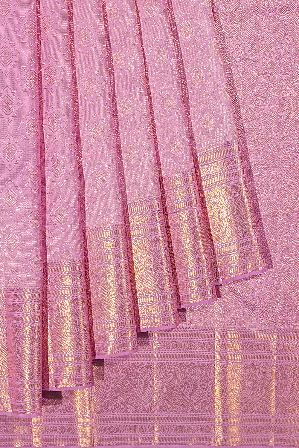 Kanchipuram Silk Checks And Butta Lavender Saree 1214983875
