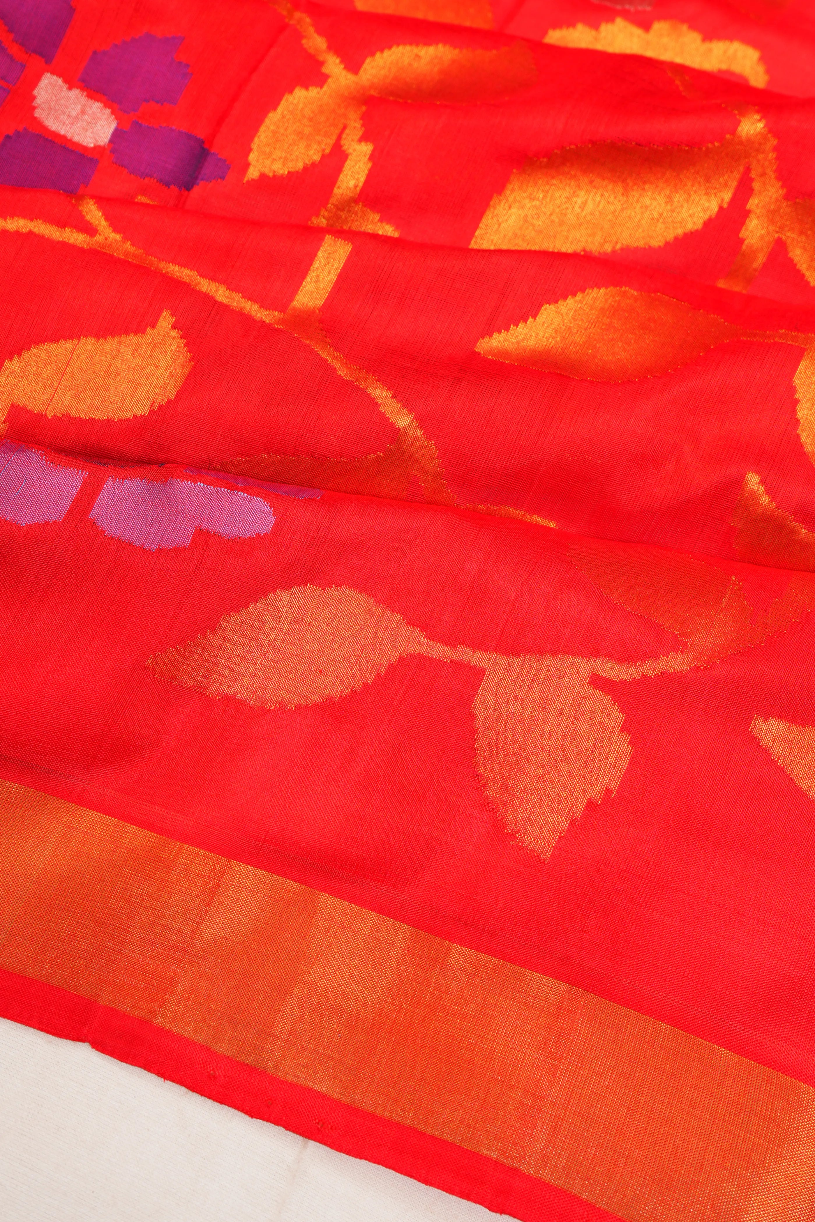 Uppada Silk All Over Jamdani Red Saree