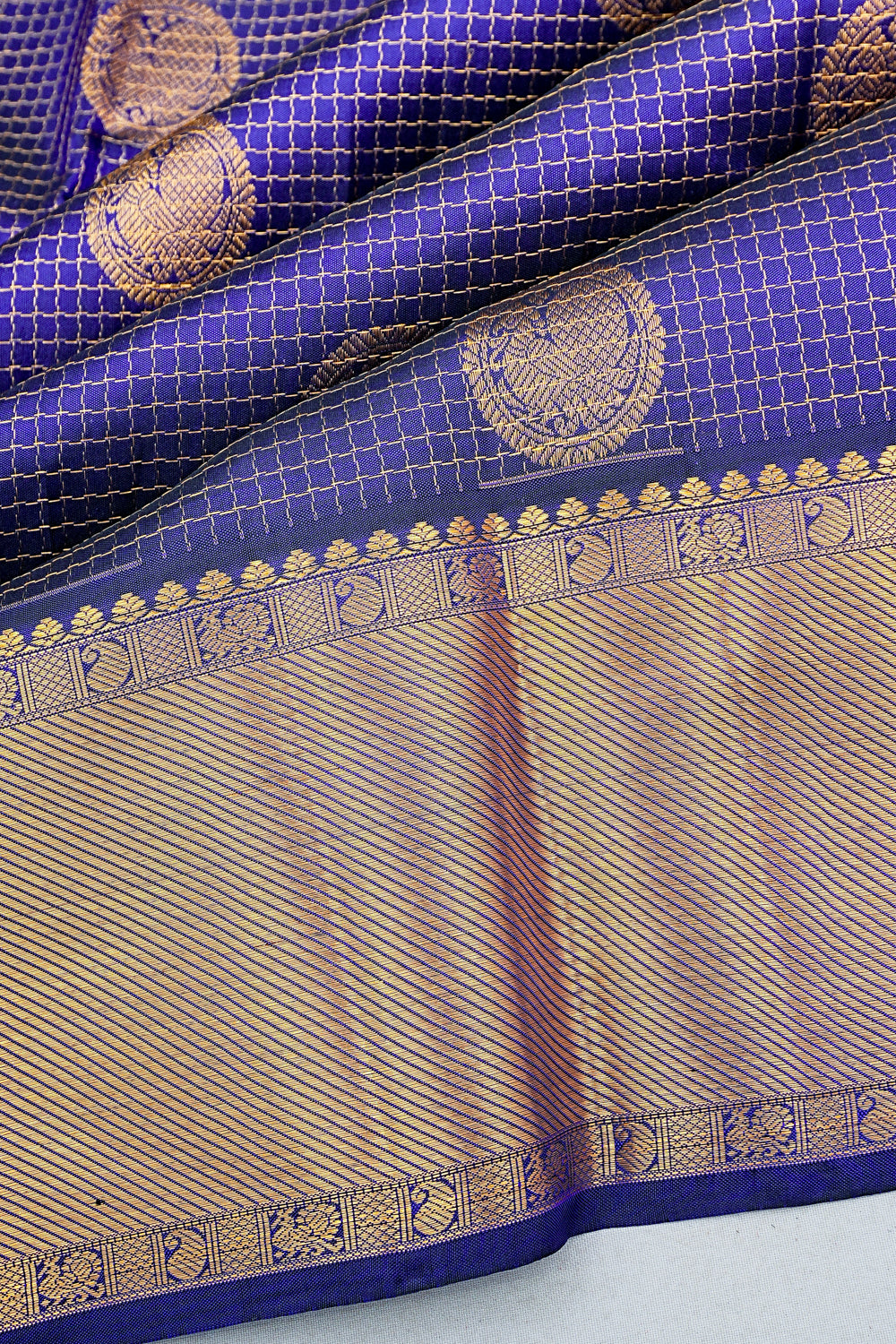 Kanchipuram Silk Checks And Butta Dark Blue Saree 1214987193