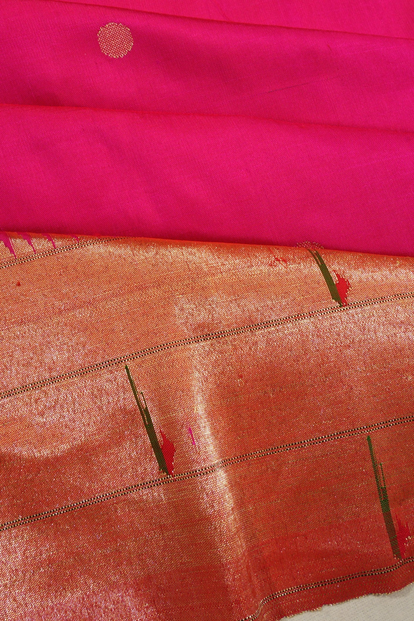 Paithani Silk Butta Rani Pink Saree With Triple Muniya Border