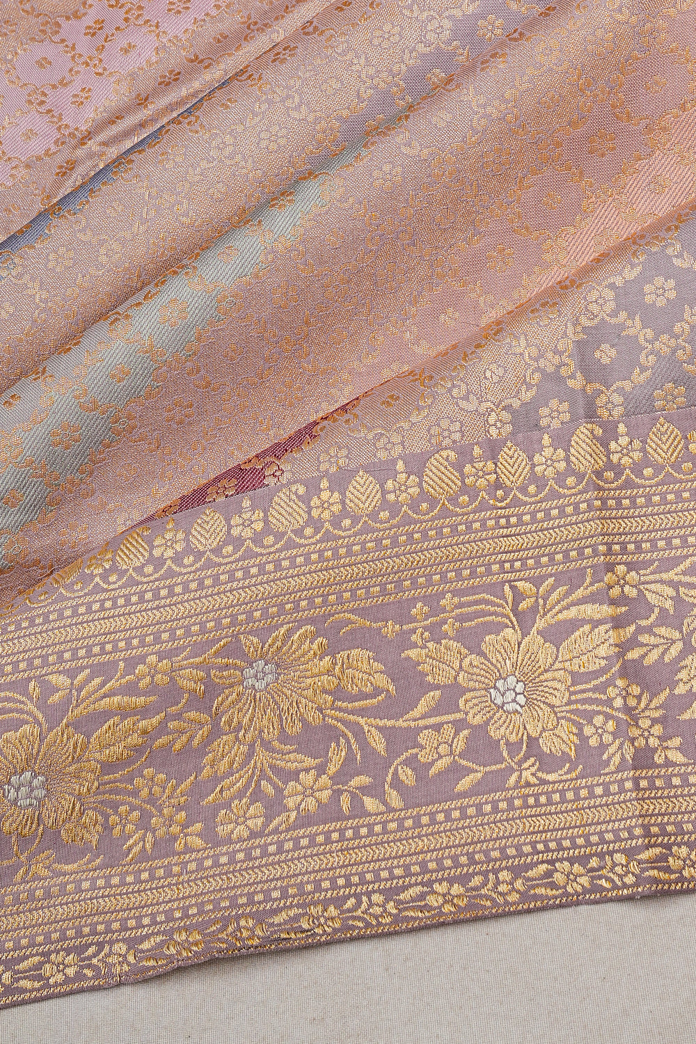 Banarasi Silk Leheriya Jaal Lilac Saree