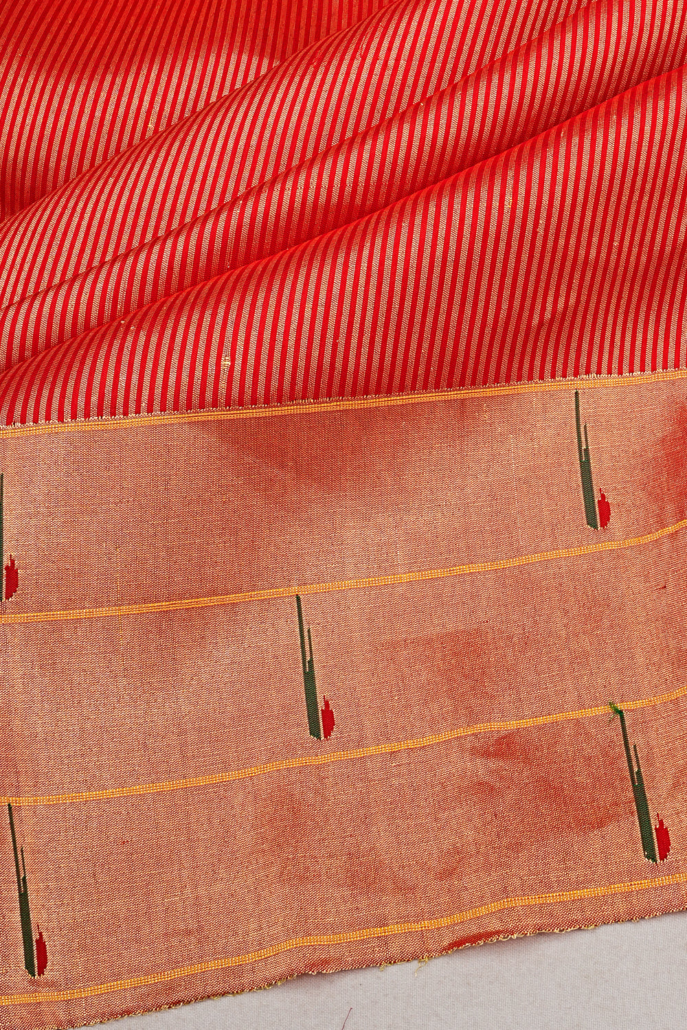 Paithani Silk Vertical Lines Red Saree With Triple Muniya Border