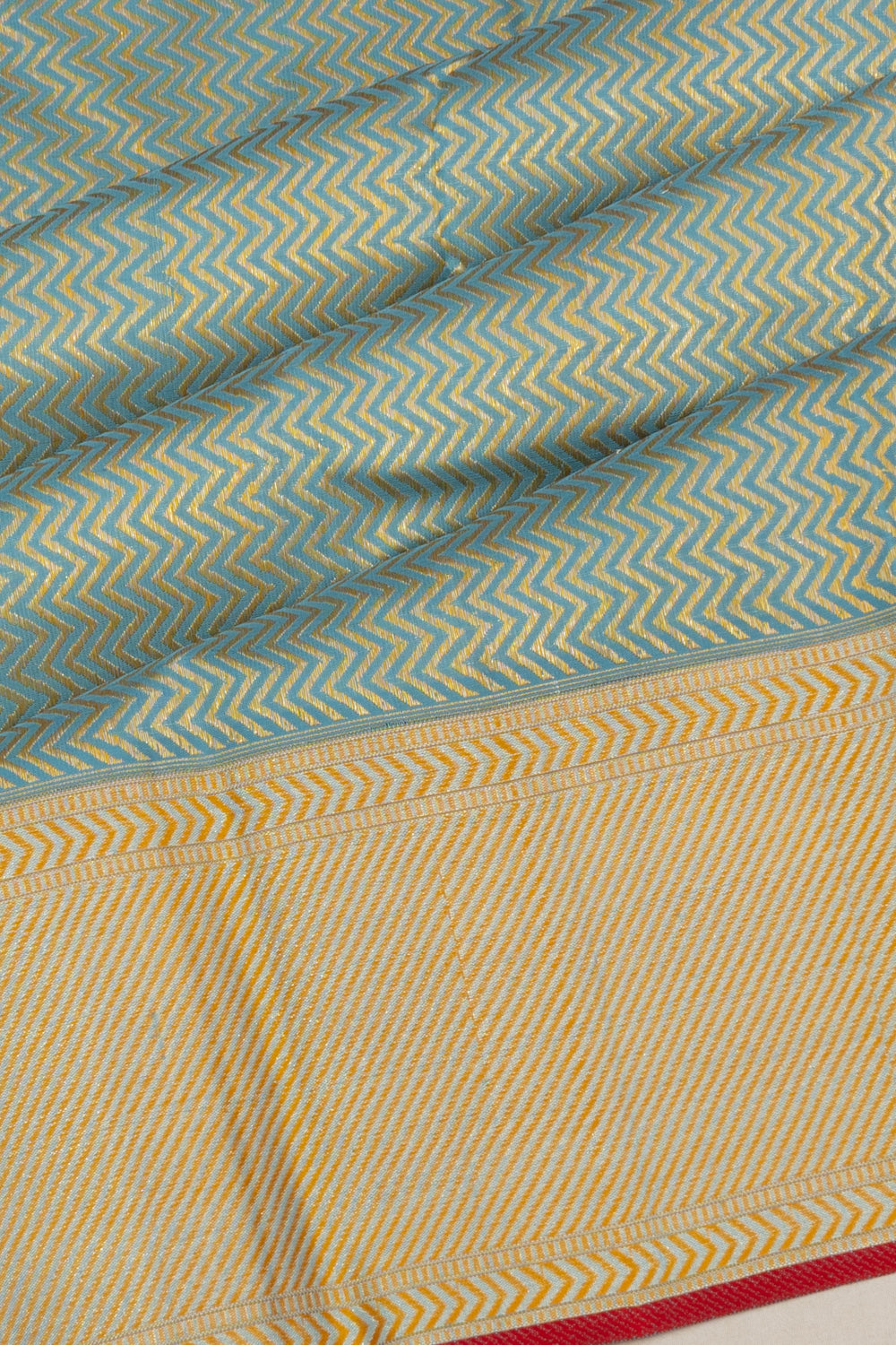 Thread Kanchipuram Silk Zig Zag Lines Sky Blue Saree