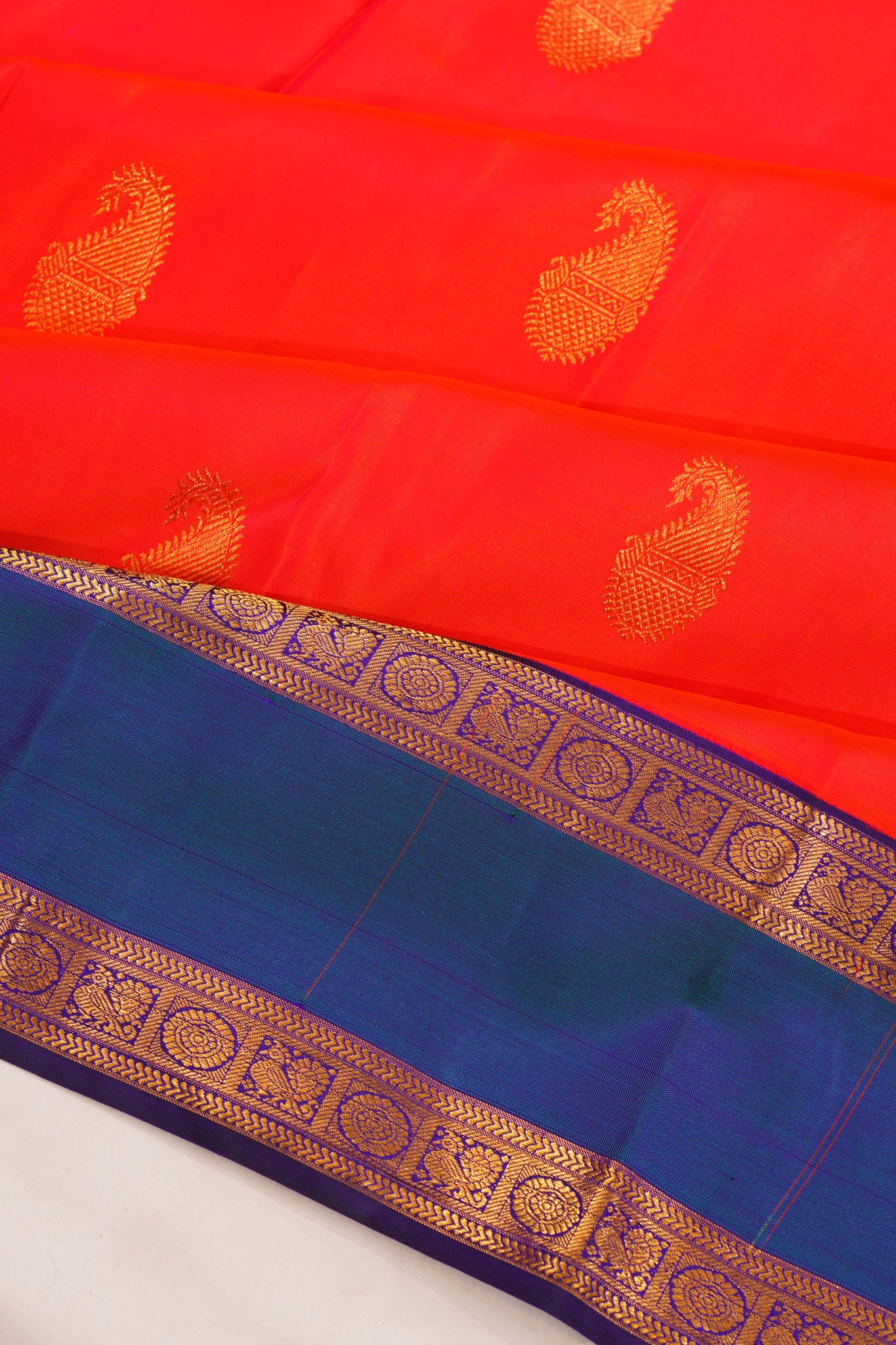 Kanchipuram Silk Butta Red Saree