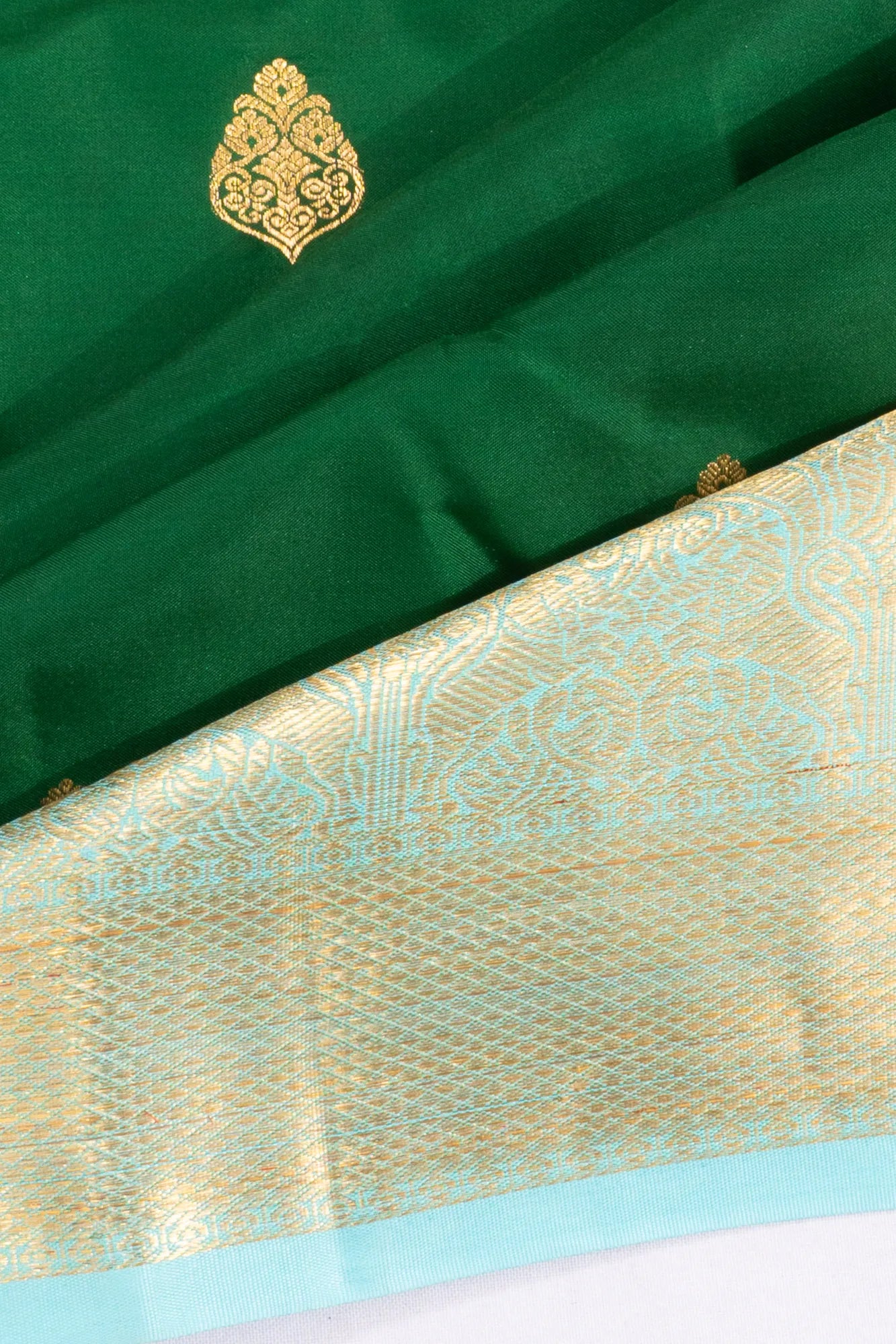 Kanchipuram Silk Butta Bottle Green Saree