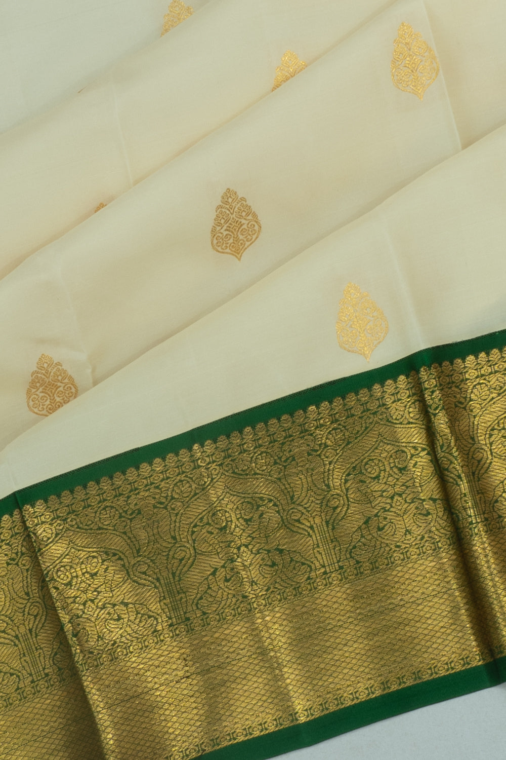 Classic Kanchipuram Silk Butta Off White Saree