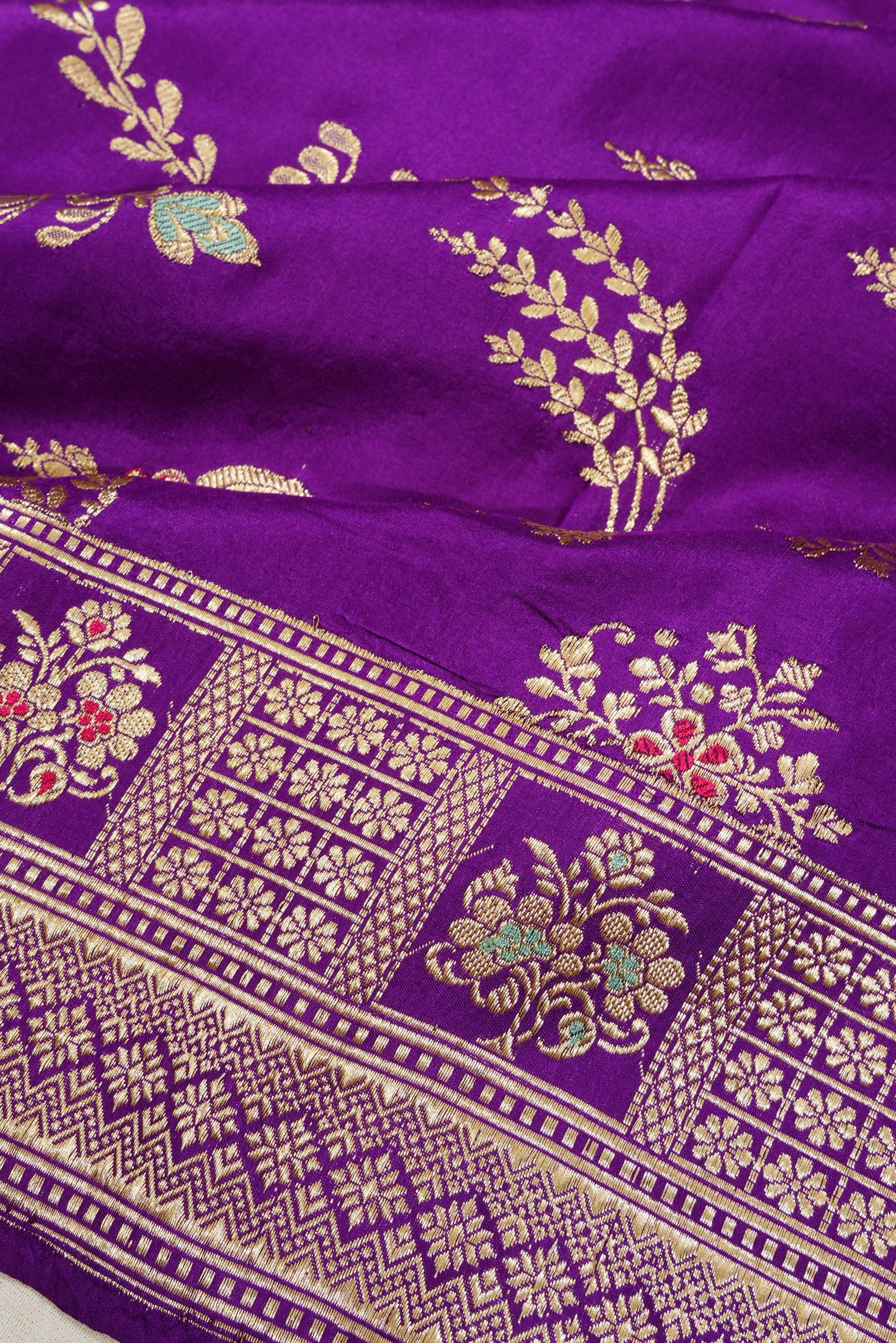Banarasi Silk Kadwa Jaal Violet Saree