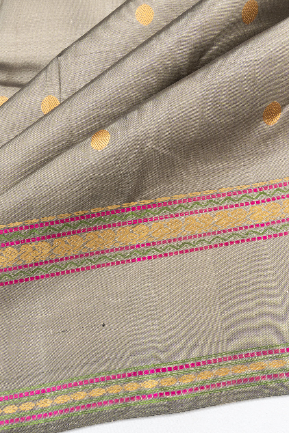 Classic Kanchipuram Silk Butta Pastel Grey Saree With Rettai Pettu Border