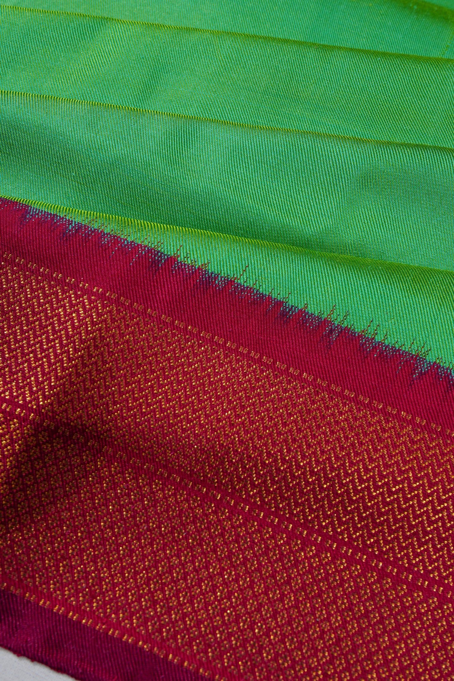 Kanchipuram Silk Twill Plain Green Saree