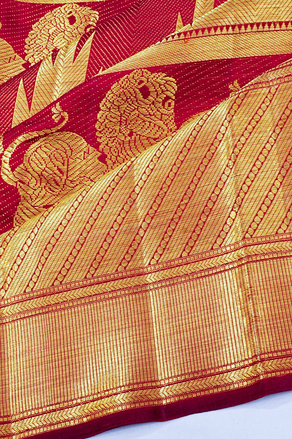 Kanchipuram Silk Lion Butta Red Saree
