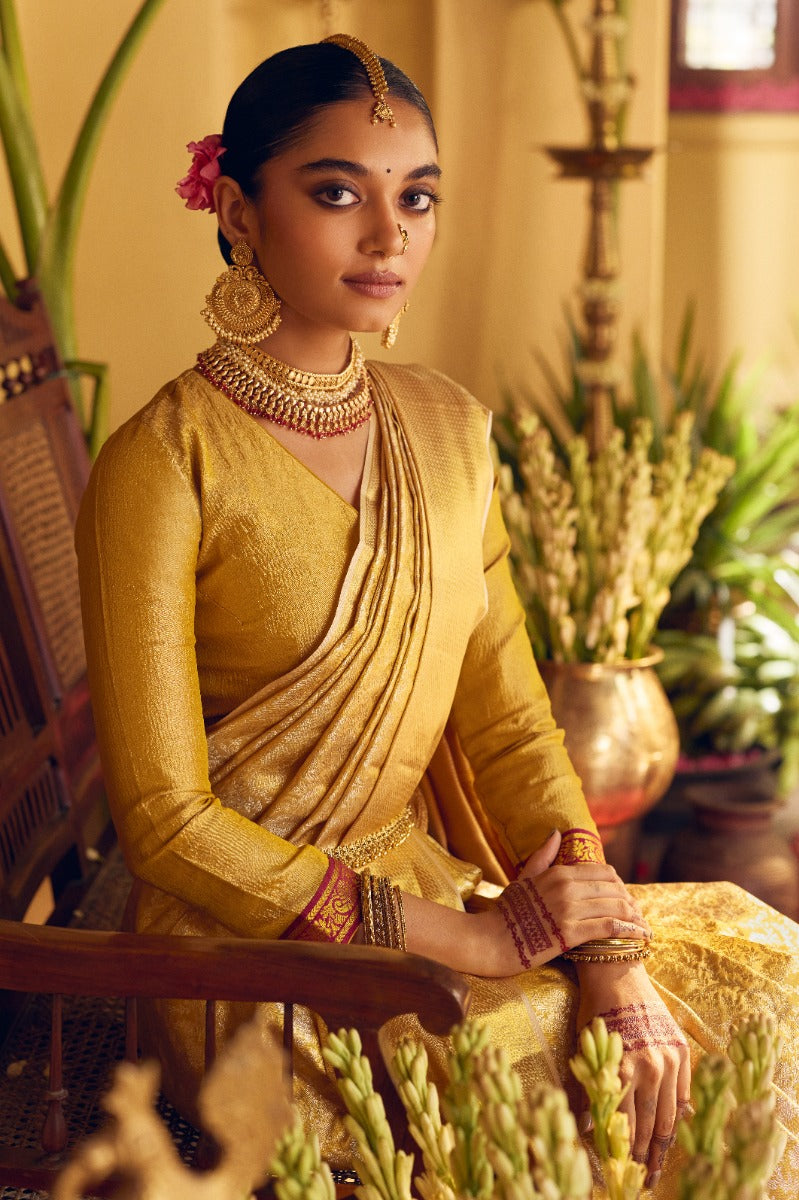 Kanchipuram Silk Tissue Jaal Gold Saree 1215044305