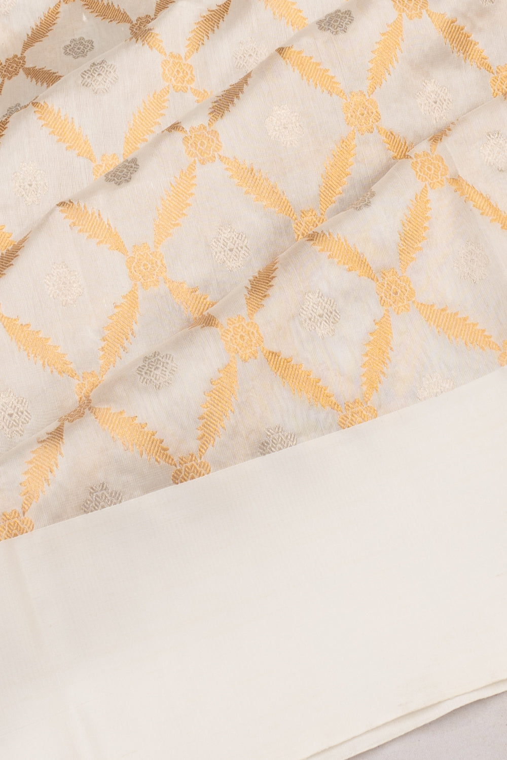 Pure Chanderi Silk Jaal And Butta White Saree