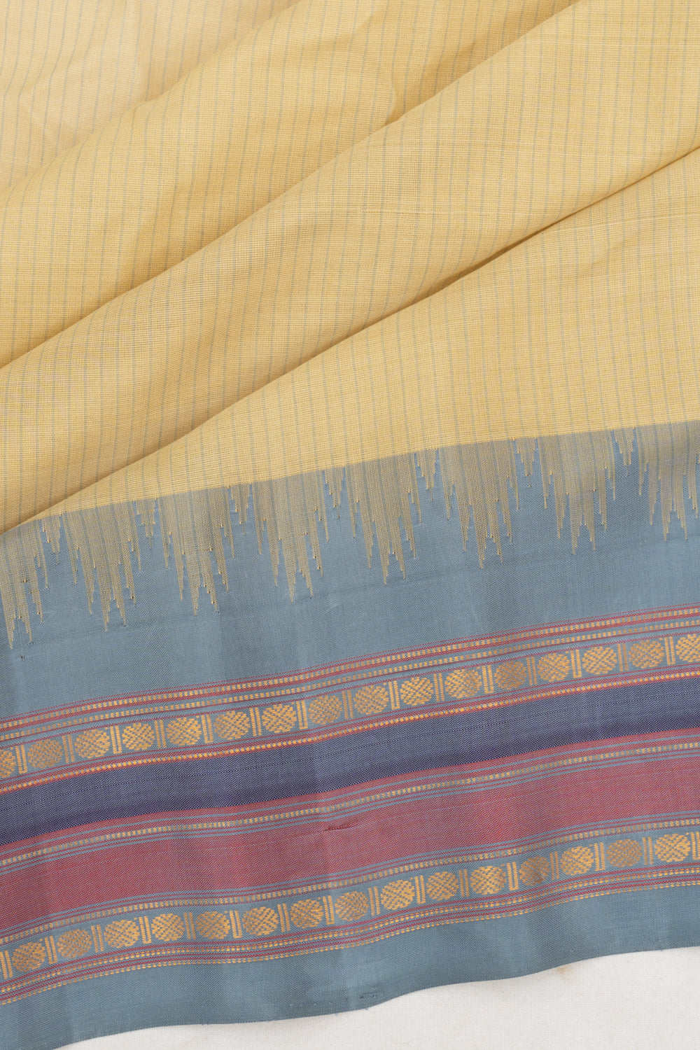 Gadwal Silk Vertical Lines Pale Yellow Saree