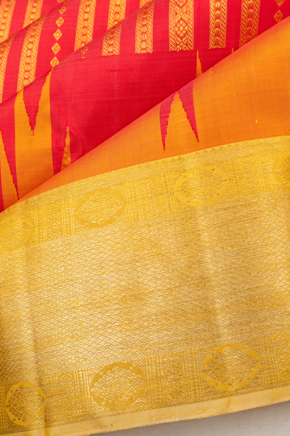 Classic Kanchipuram Silk Vertical Lines Pink Saree With Big Temple Border
